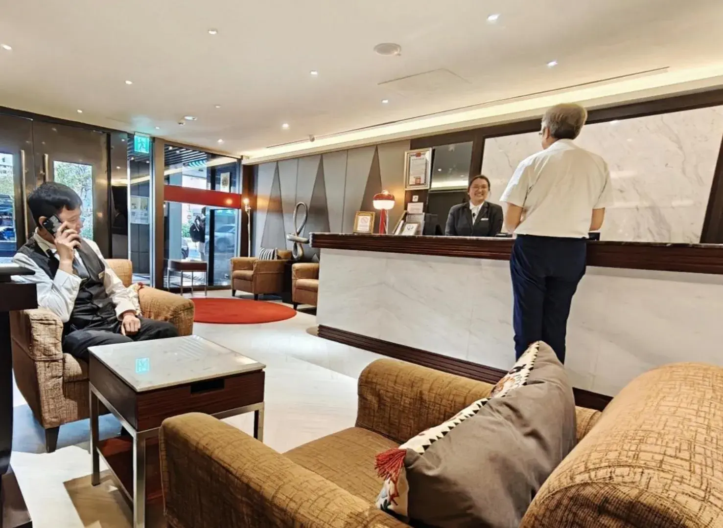 Living room in Deja Vu Hotel Living room in Deja Vu Hotel