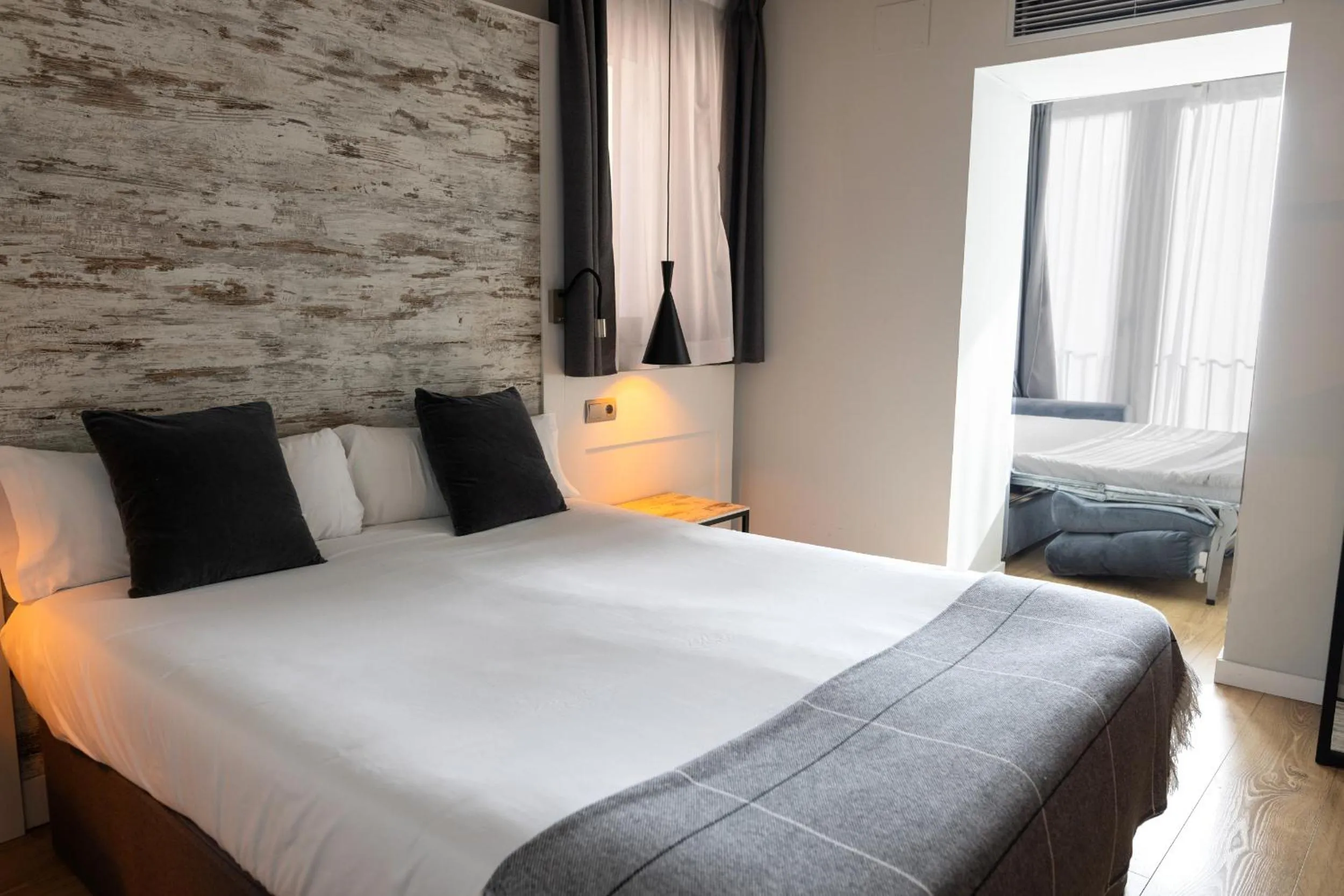 Bed in Hotel Cims de Camprodon