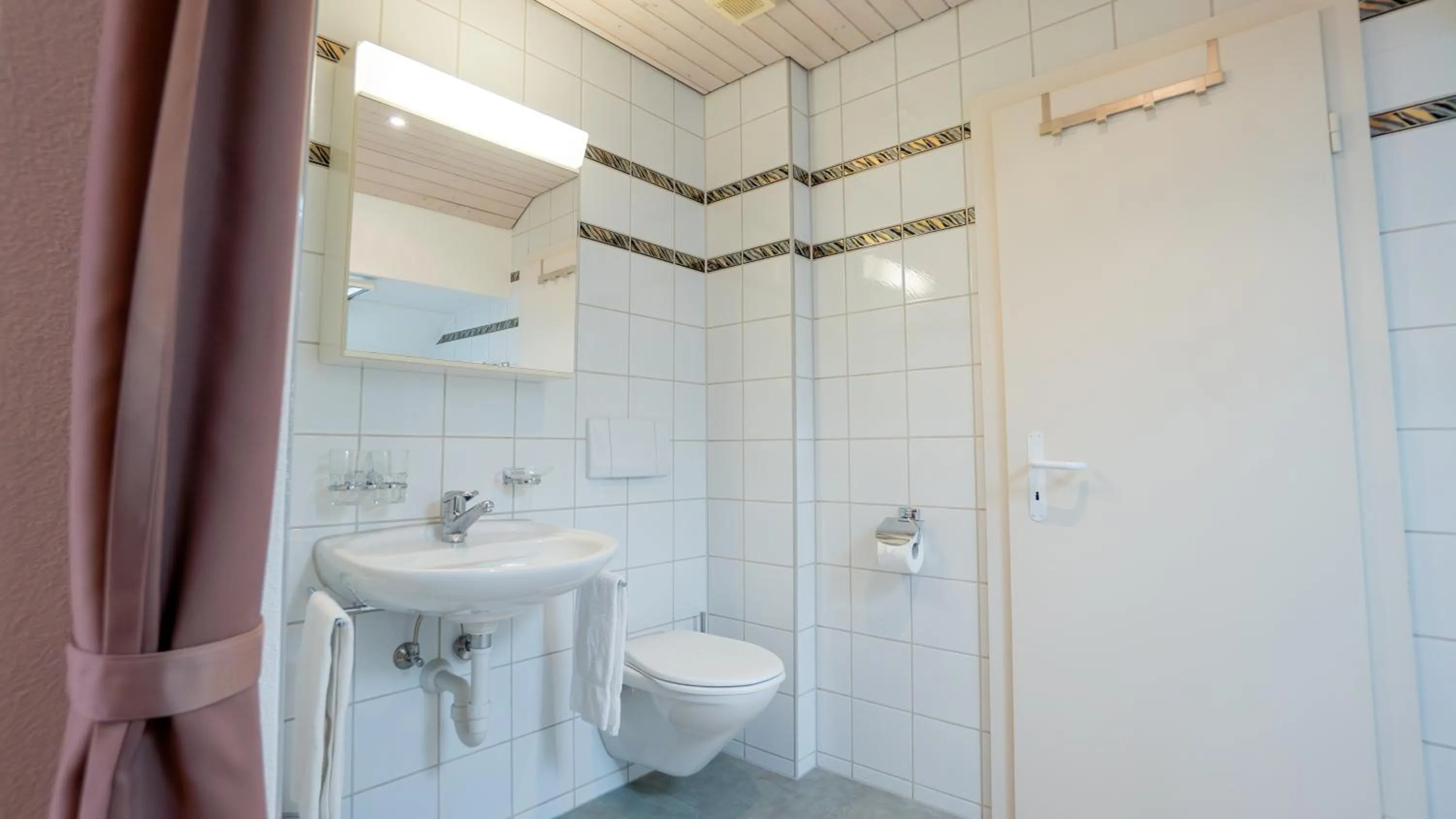 Bathroom in Hotel & Restaurant Rössli