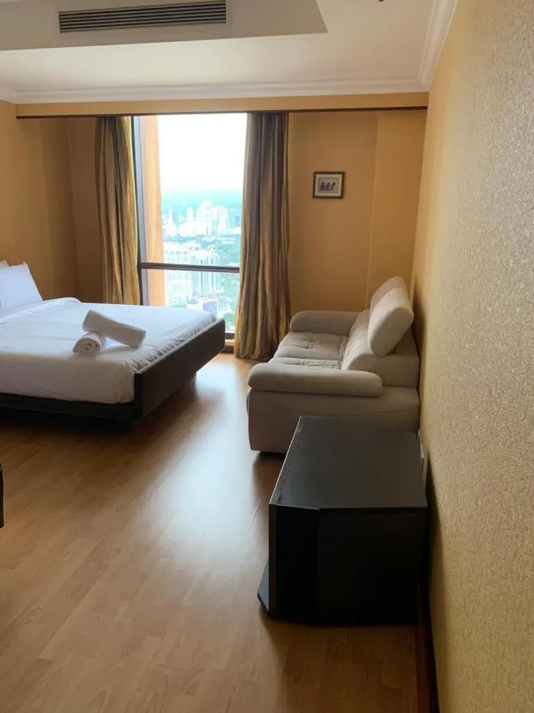 towels, Bed in Times Square Kuala Lumpur JN