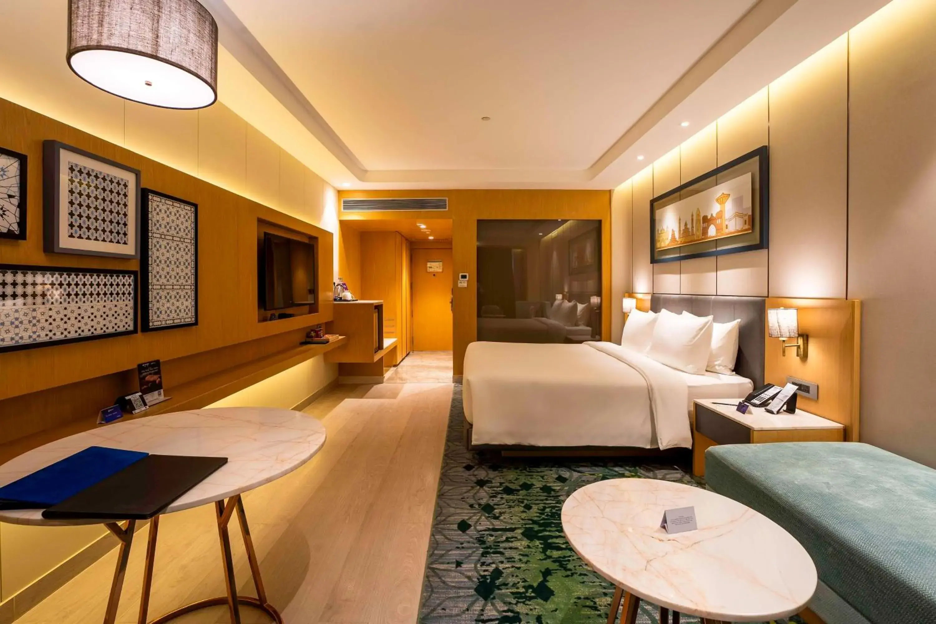 Bedroom, Bed in Radisson Blu Hotel Amritsar Bedroom, Bed in Radisson Blu Hotel Amritsar