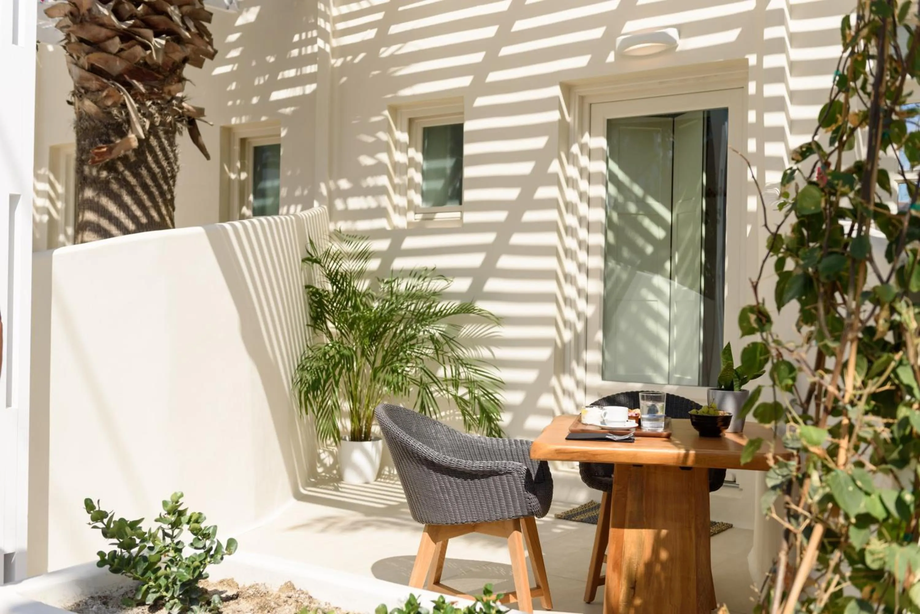 Property building in Divelia East