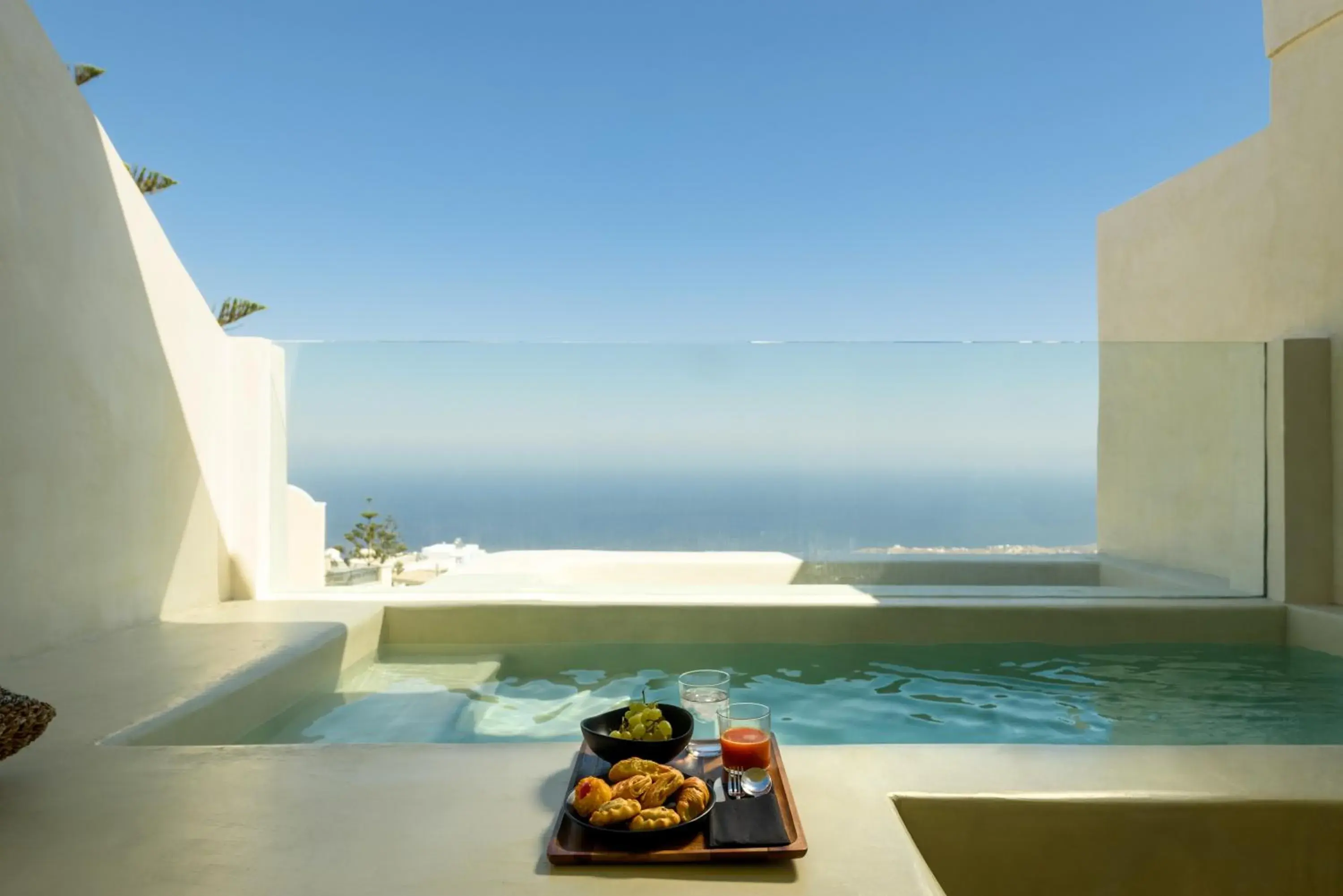 Patio in Divelia East Patio in Divelia East