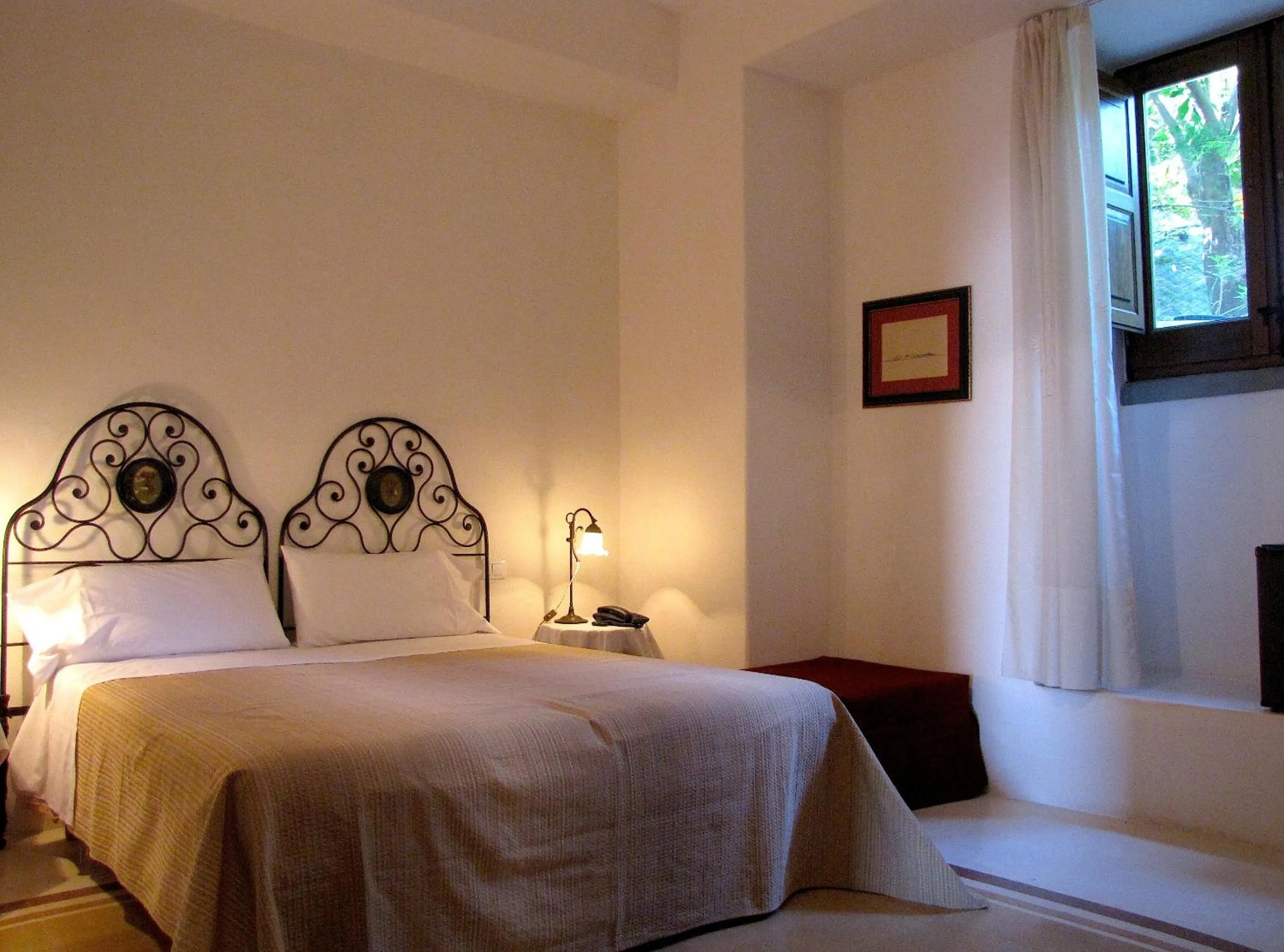 Photo of the whole room, Bed in Hotel Santa Marina Antica Foresteria