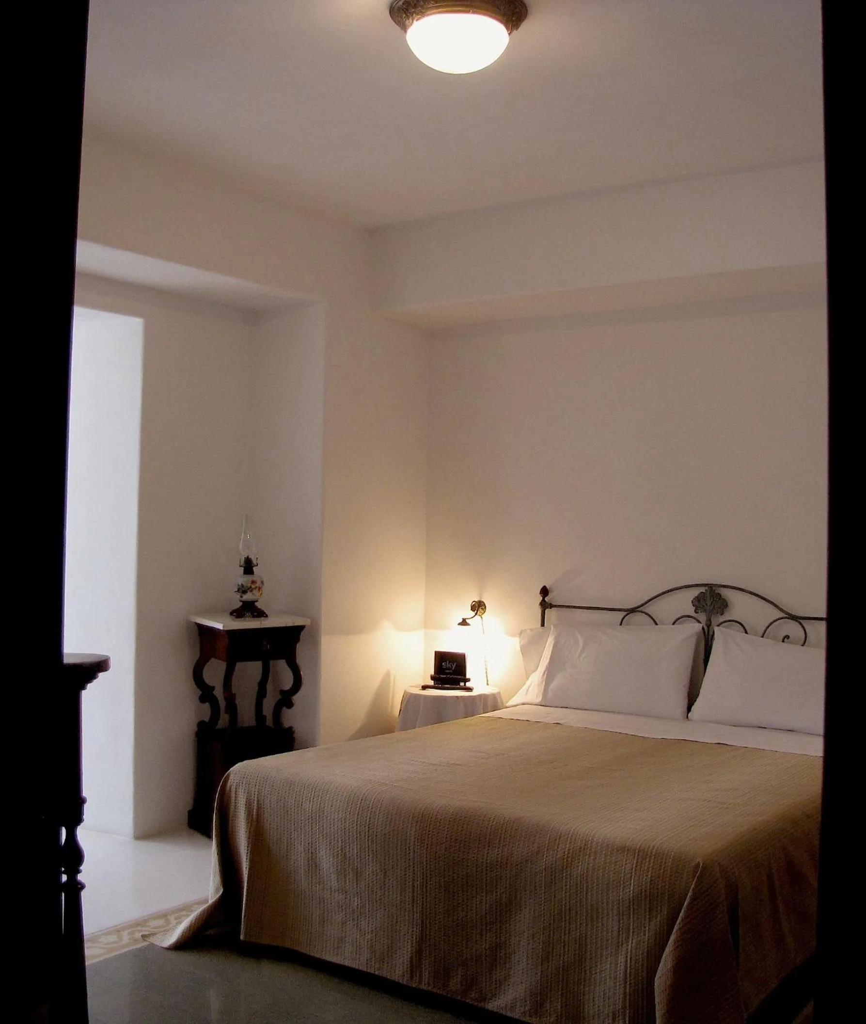 Photo of the whole room, Bed in Hotel Santa Marina Antica Foresteria