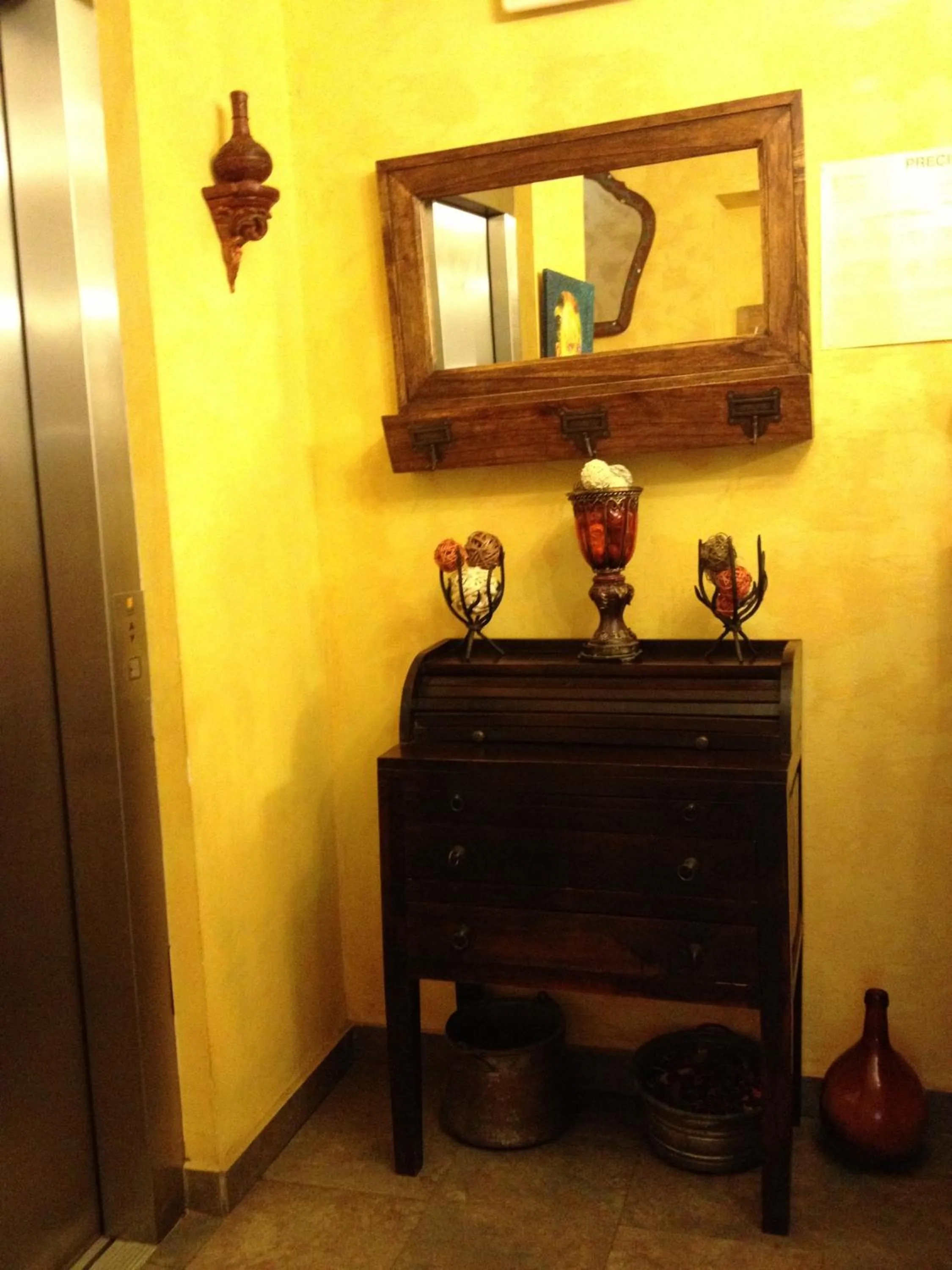 Decorative detail in Hosteria San Emeterio