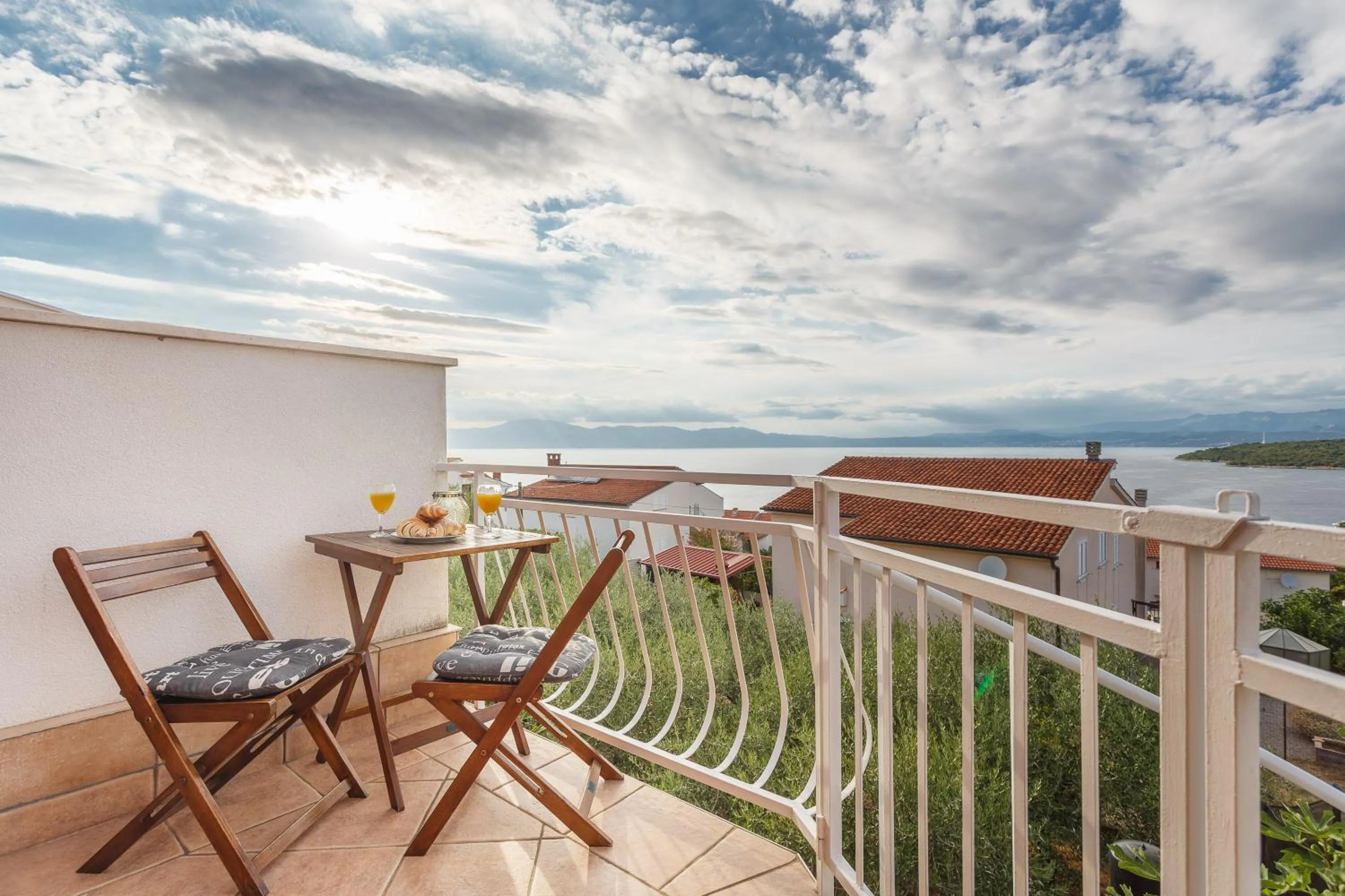 Balcony/Terrace in Apartment Karabaic by El-Pi Tours