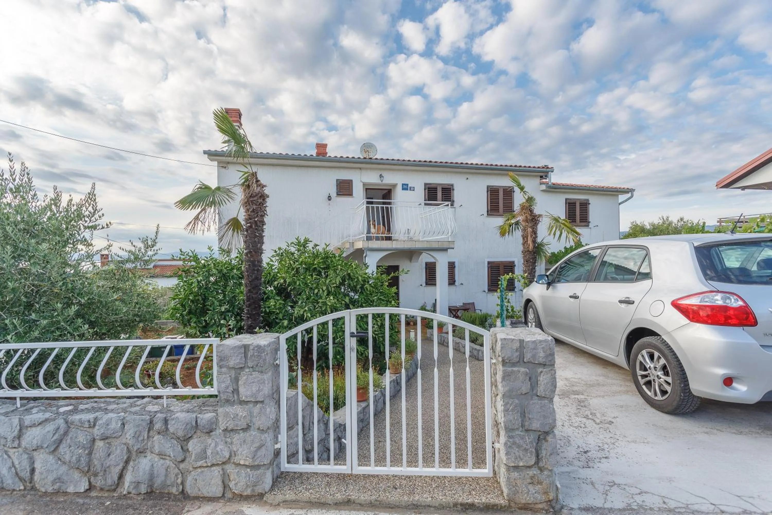 Property building in Apartment Karabaic by El-Pi Tours