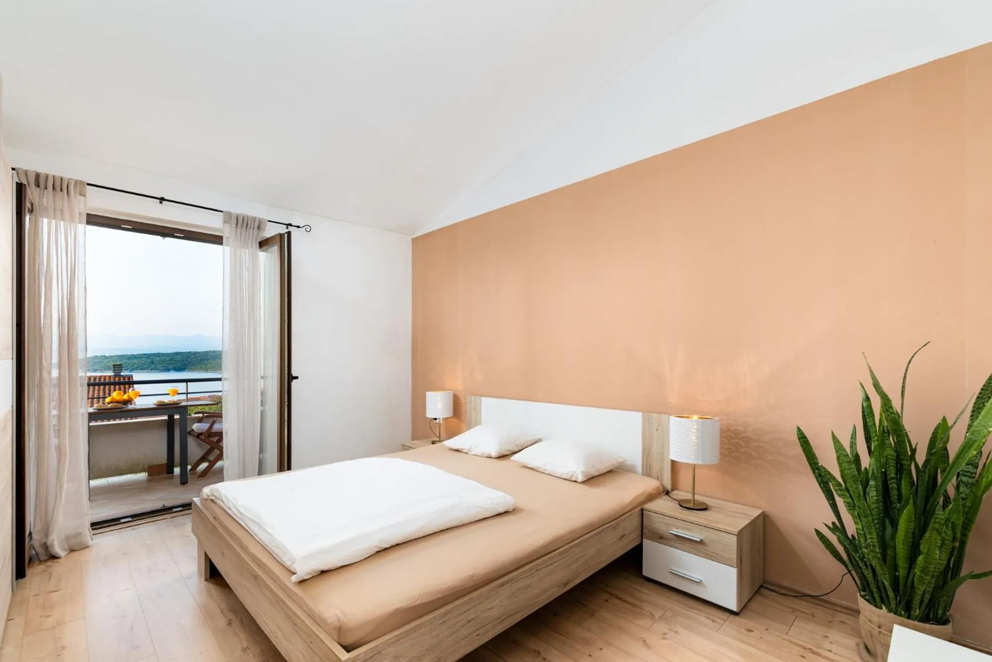 Bedroom, Bed in Apartment Karabaic by El-Pi Tours