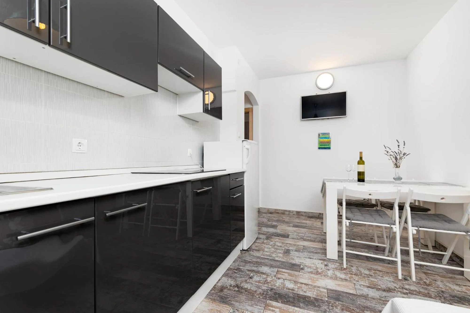 kitchen in Apartment Karabaic by El-Pi Tours
