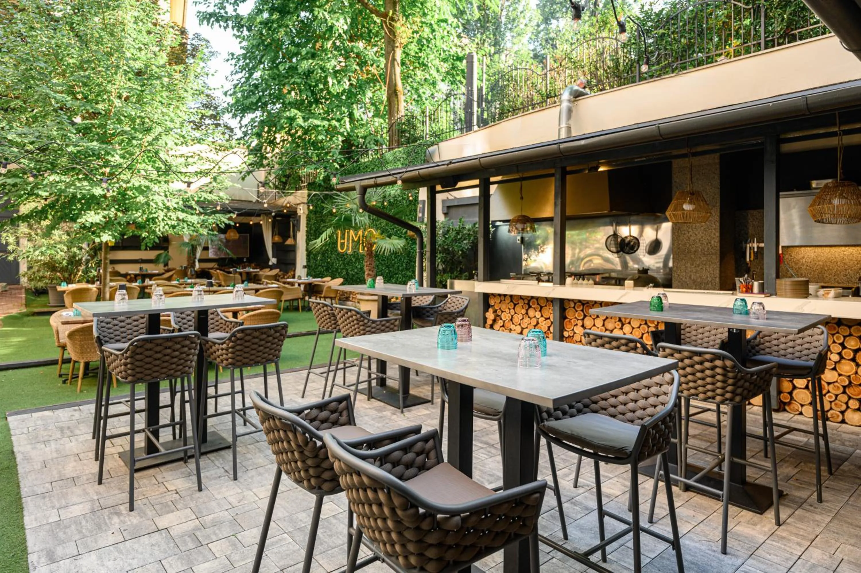 Restaurant/places to eat in Monastery Boutique Hotel Budapest