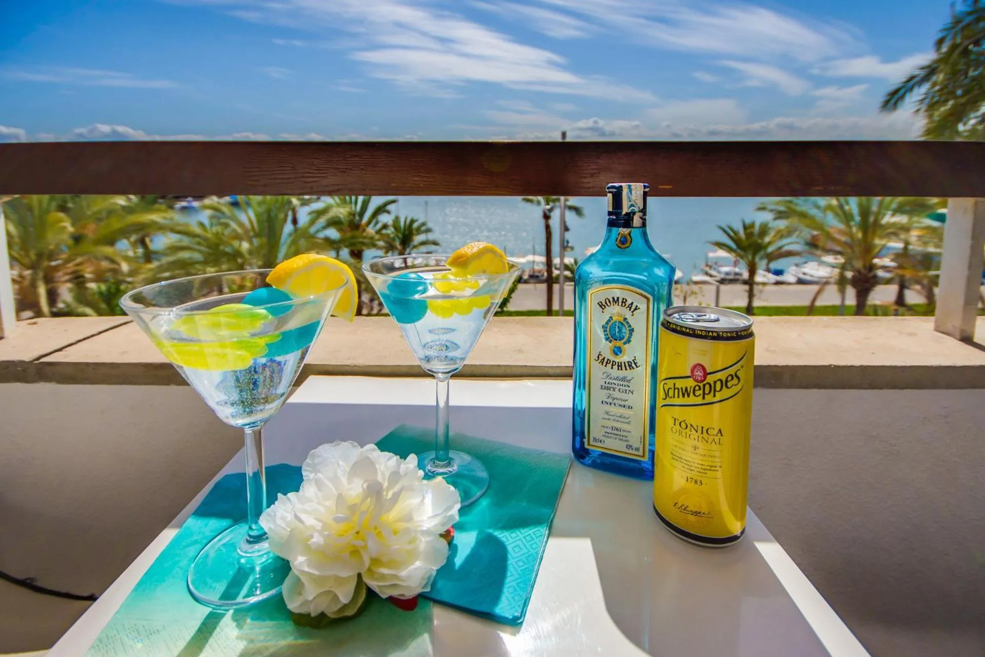 Balcony/Terrace in Ideal Property Mallorca - Blue Palm Beach