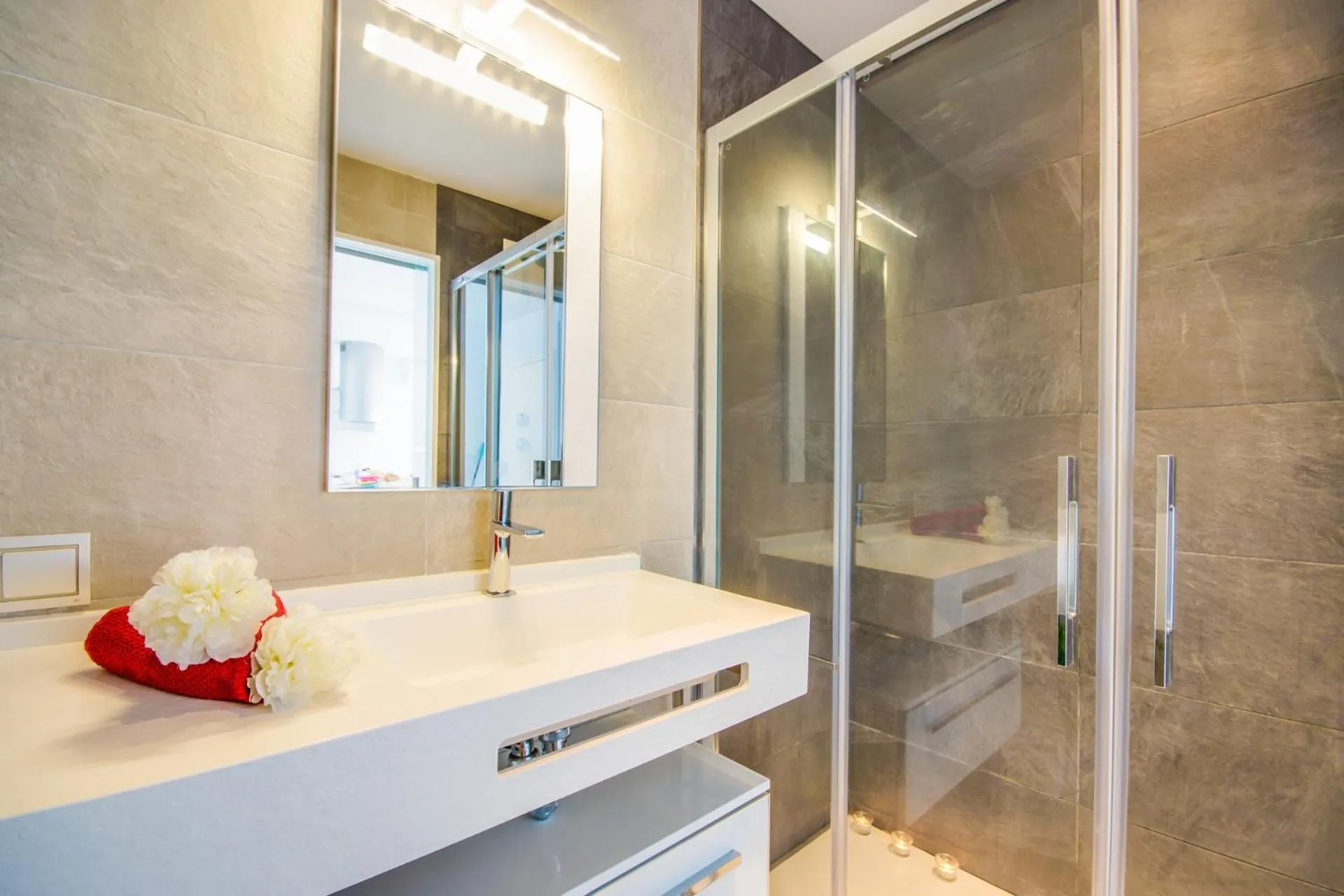 Bathroom in Ideal Property Mallorca - Blue Palm Beach