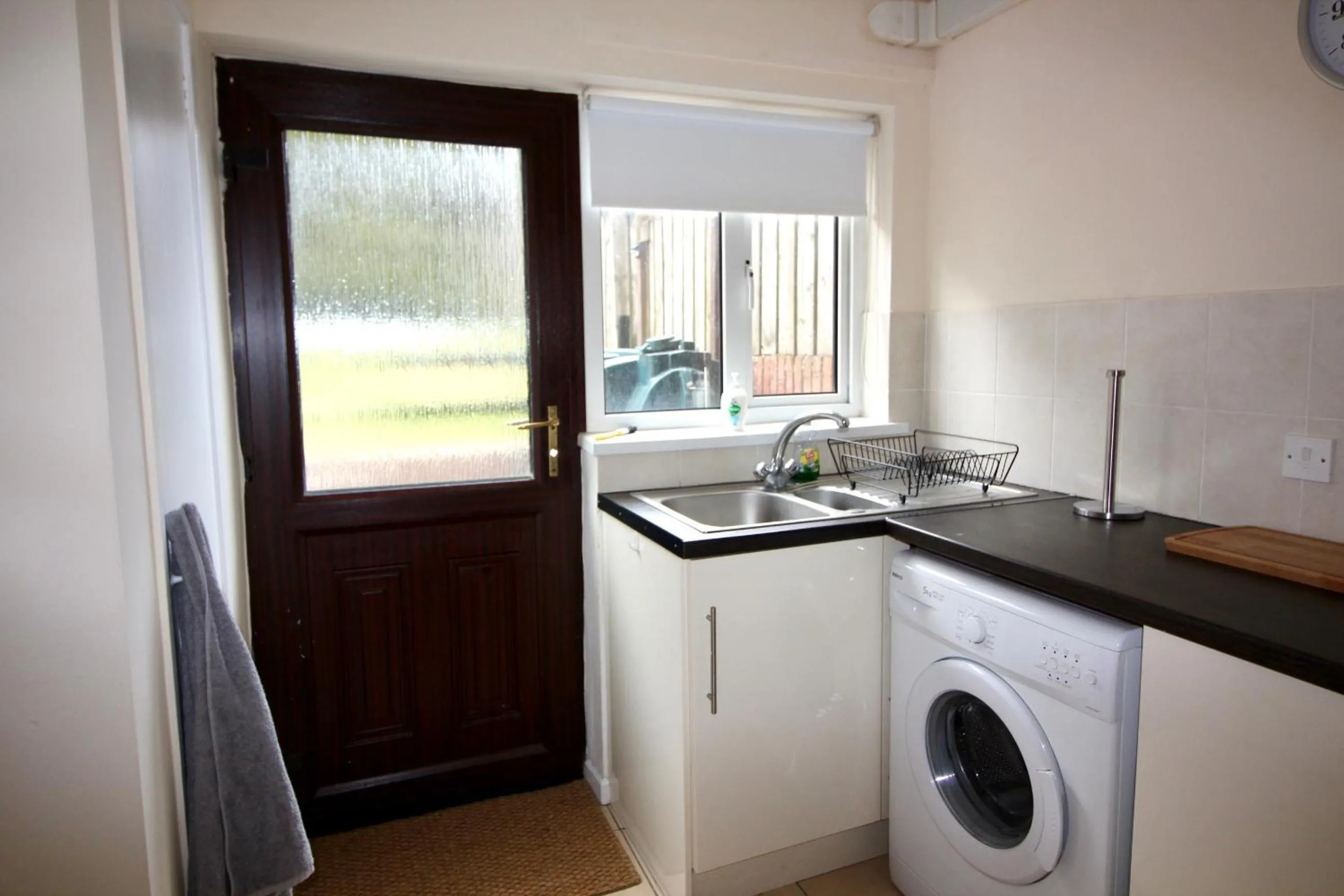 Kitchen or kitchenette in Carwood House