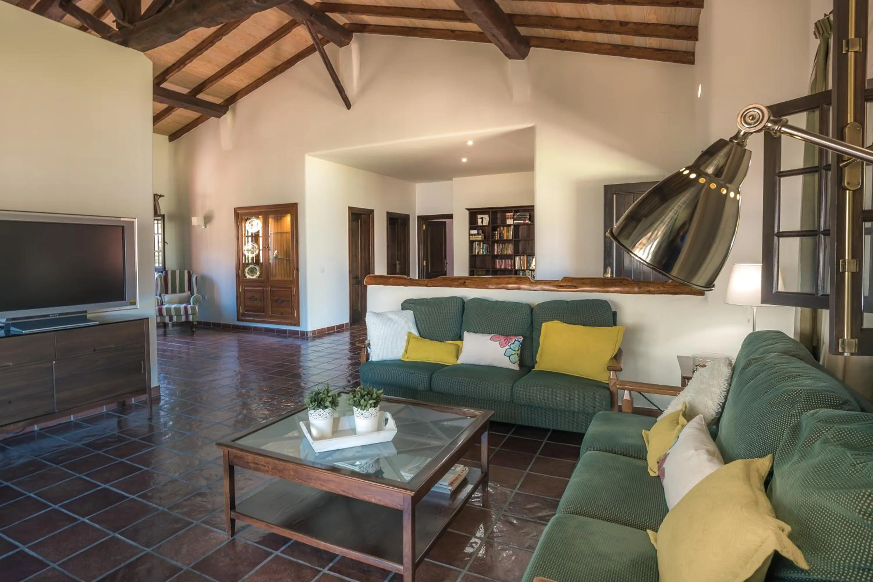 Communal lounge/ TV room in Finca Horno de la Teja