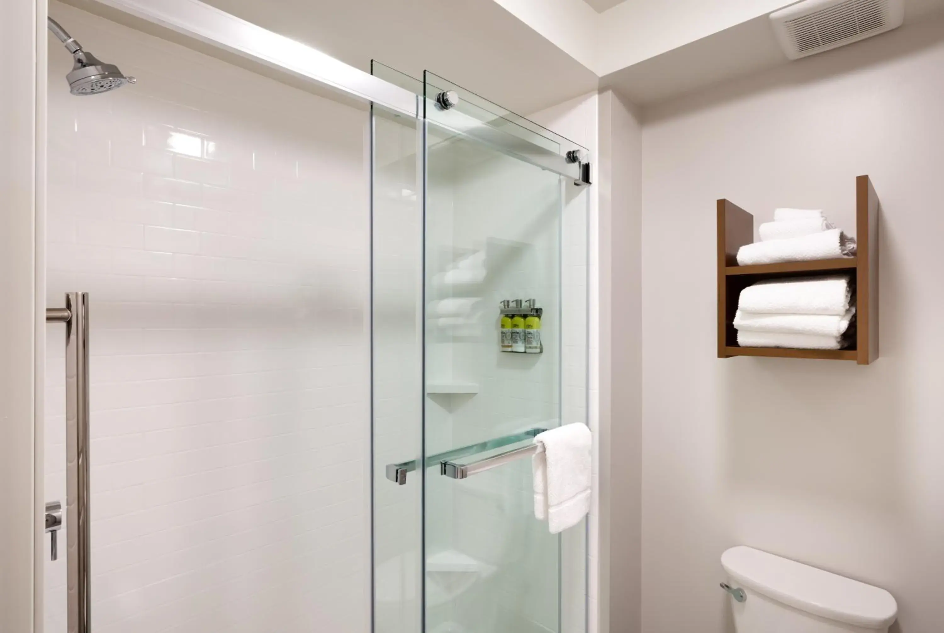 Bathroom in Staybridge Suites - Lehi - Traverse Ridge Center by IHG Bathroom in Staybridge Suites - Lehi - Traverse Ridge Center by IHG