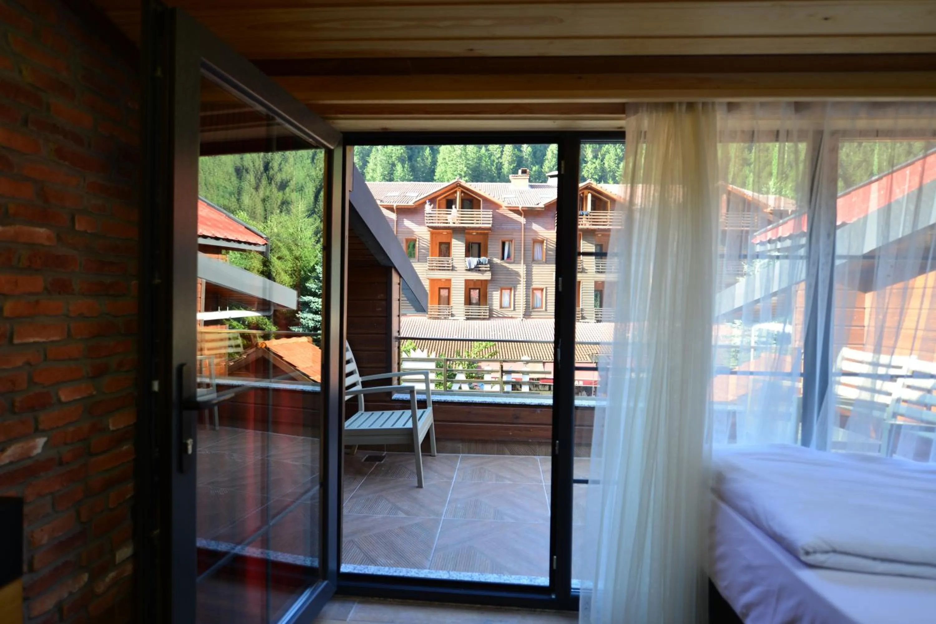 View (from property/room), Bed in Inanlar Deluxe Hotel & Bungalow
