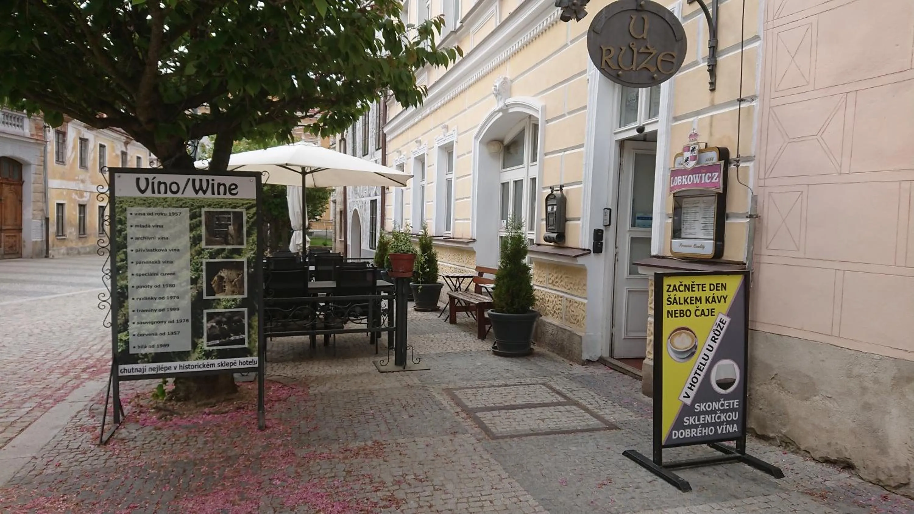 Hotel U Růže