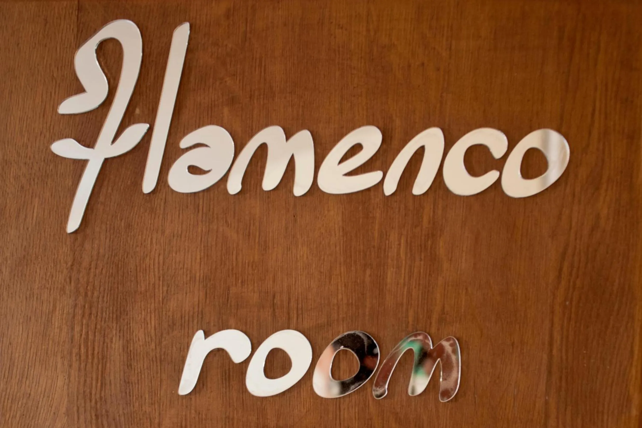 Decorative detail in Hostel Bailando Wroclawska 25