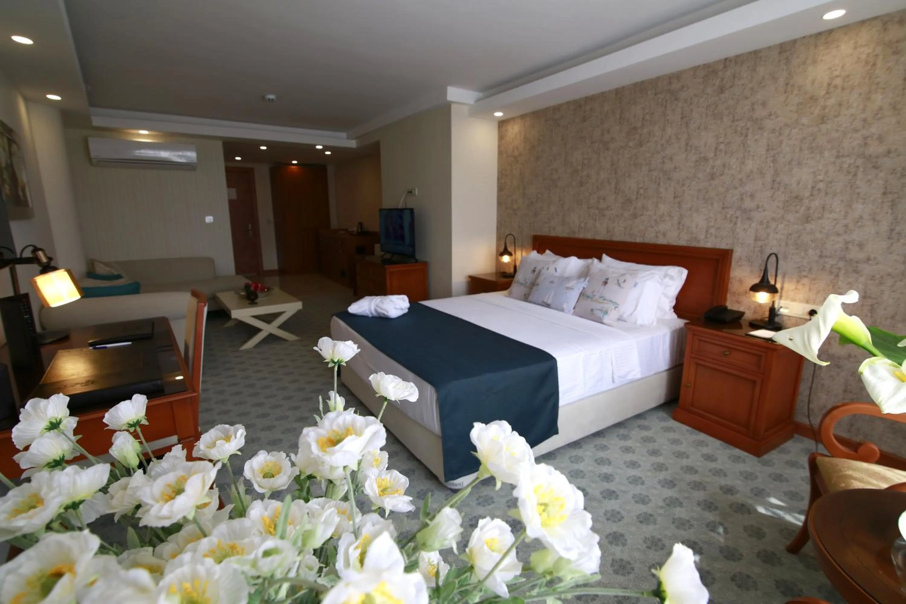 Bedroom, Bed in Tuzla Garden Hotel & Spa