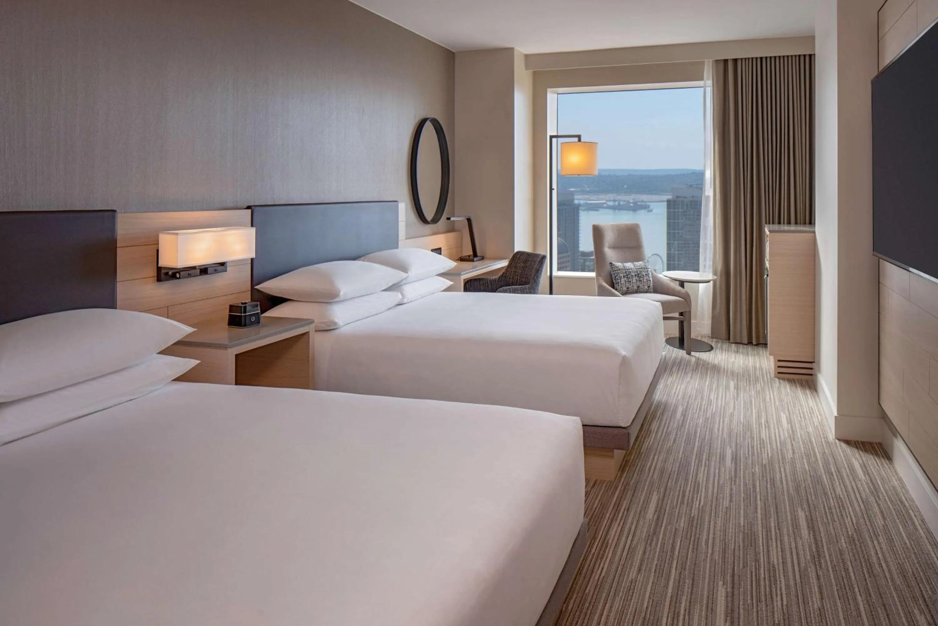 Bedroom, Bed in Hyatt Regency Seattle