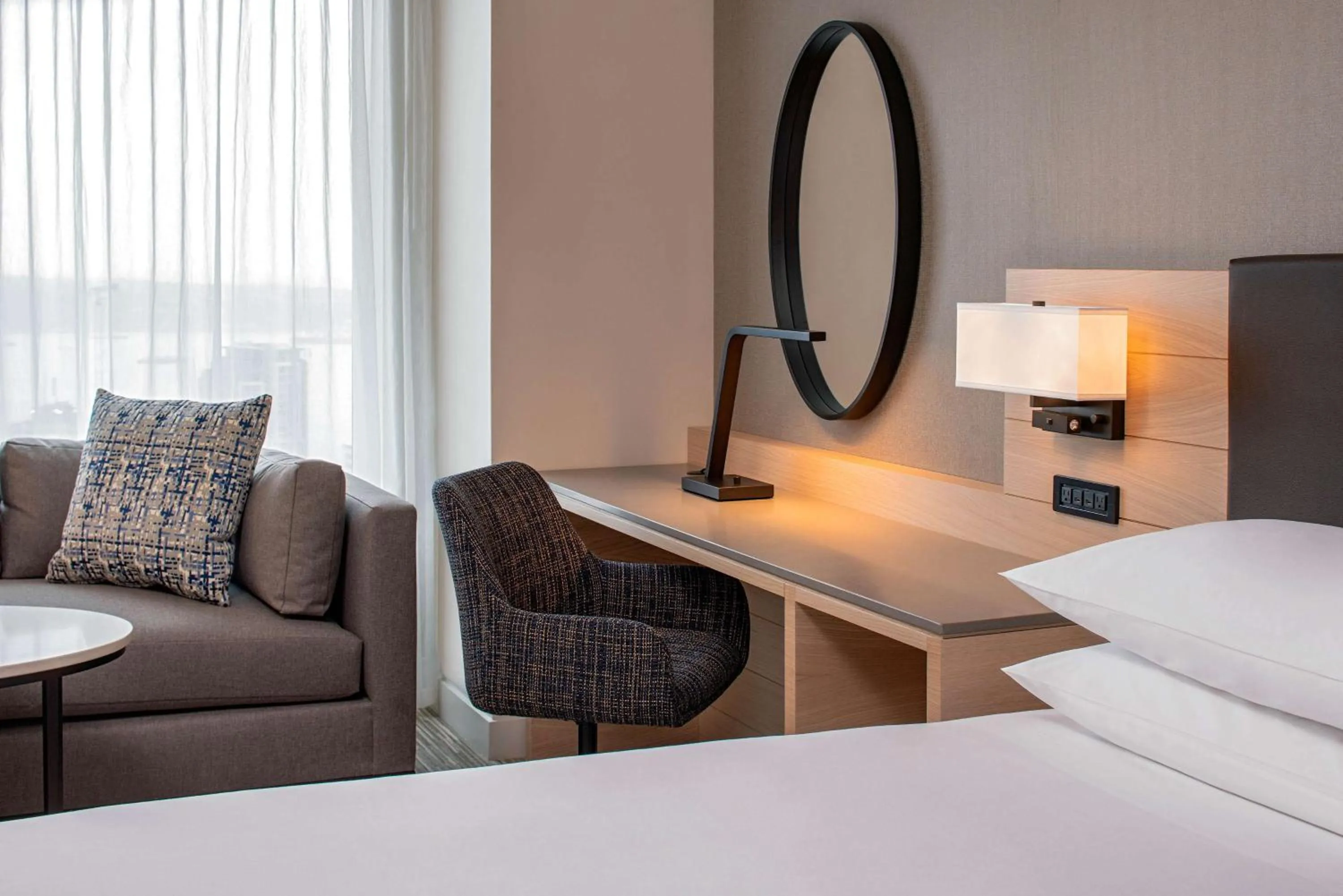 Bedroom, Bed in Hyatt Regency Seattle