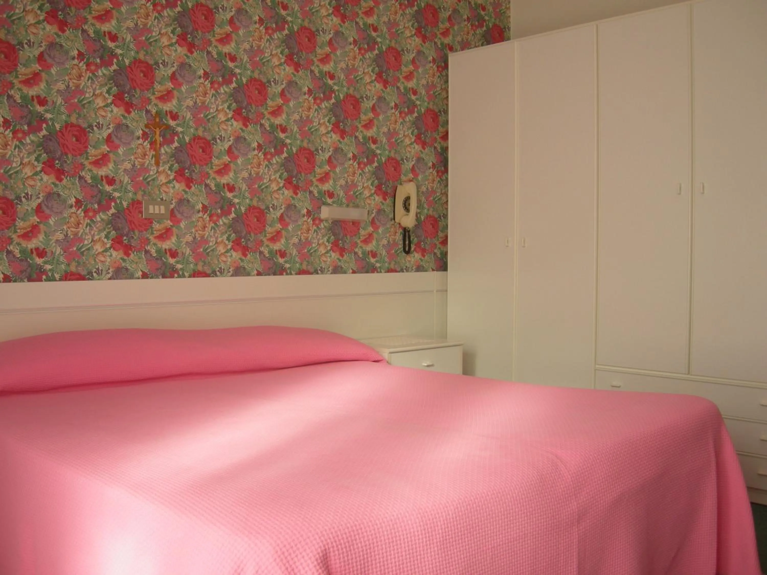 Decorative detail, Bed in Hotel Gioiella Depandance