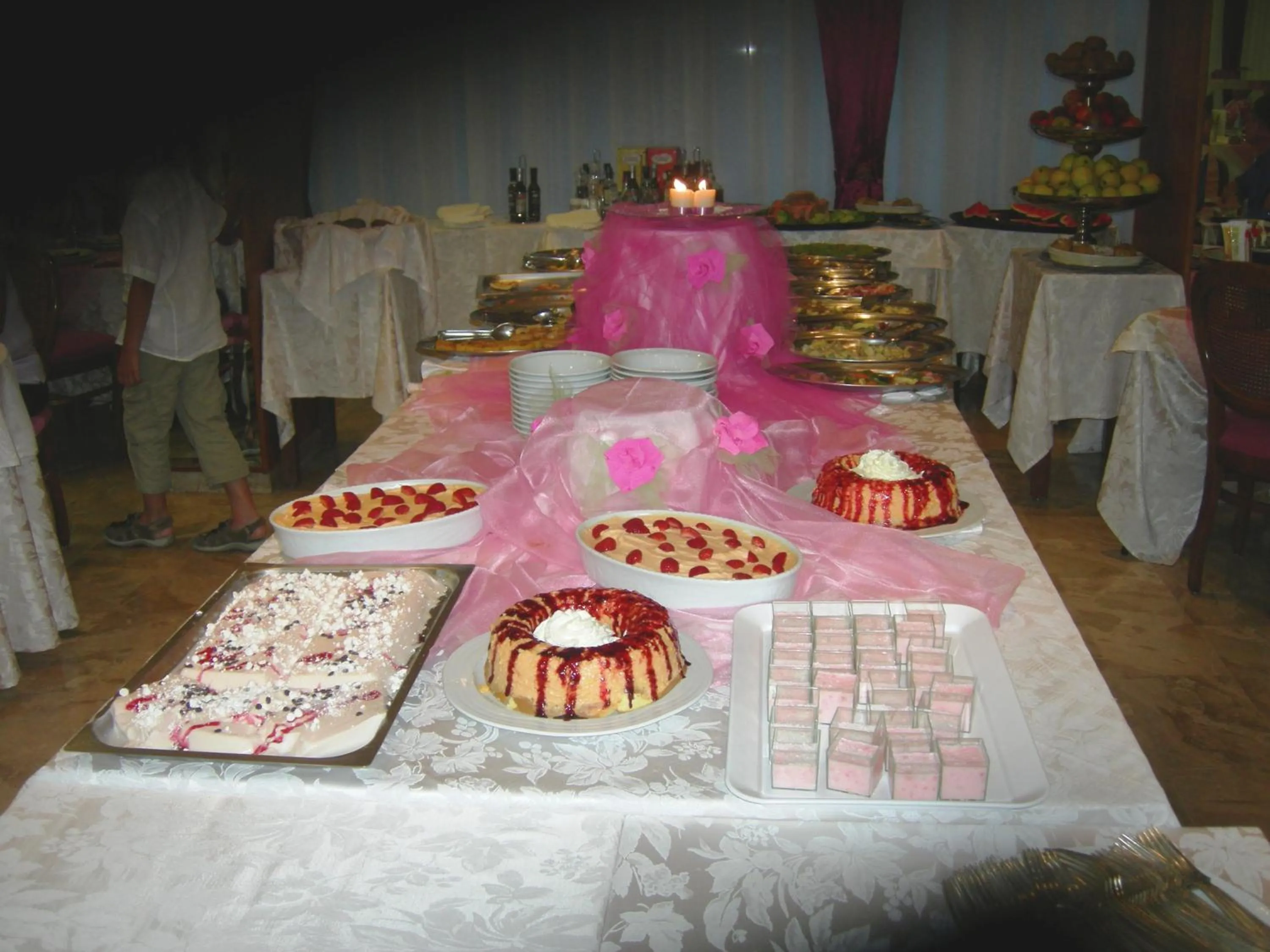 Food and drinks in Hotel Gioiella Depandance