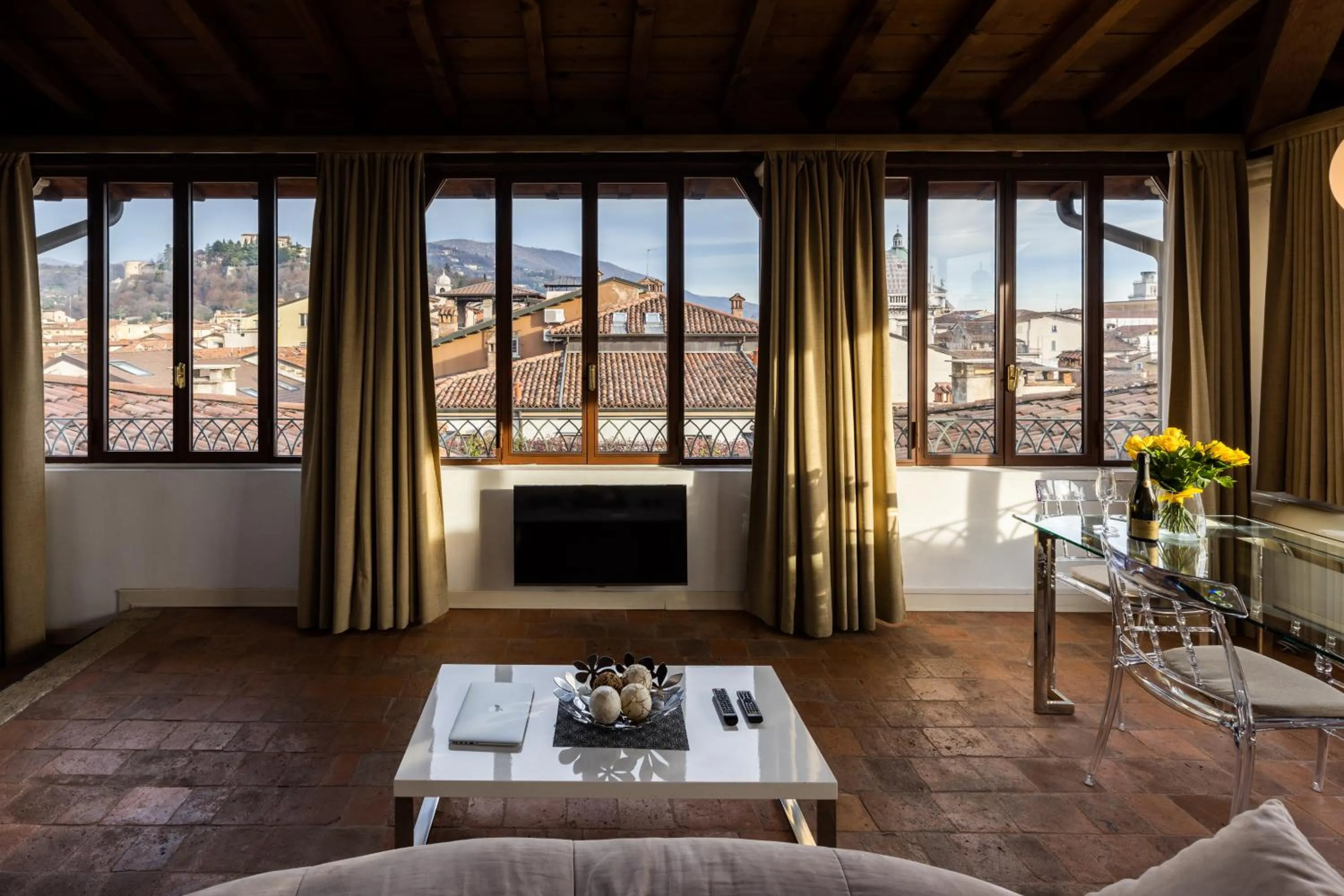 L'Altana City House