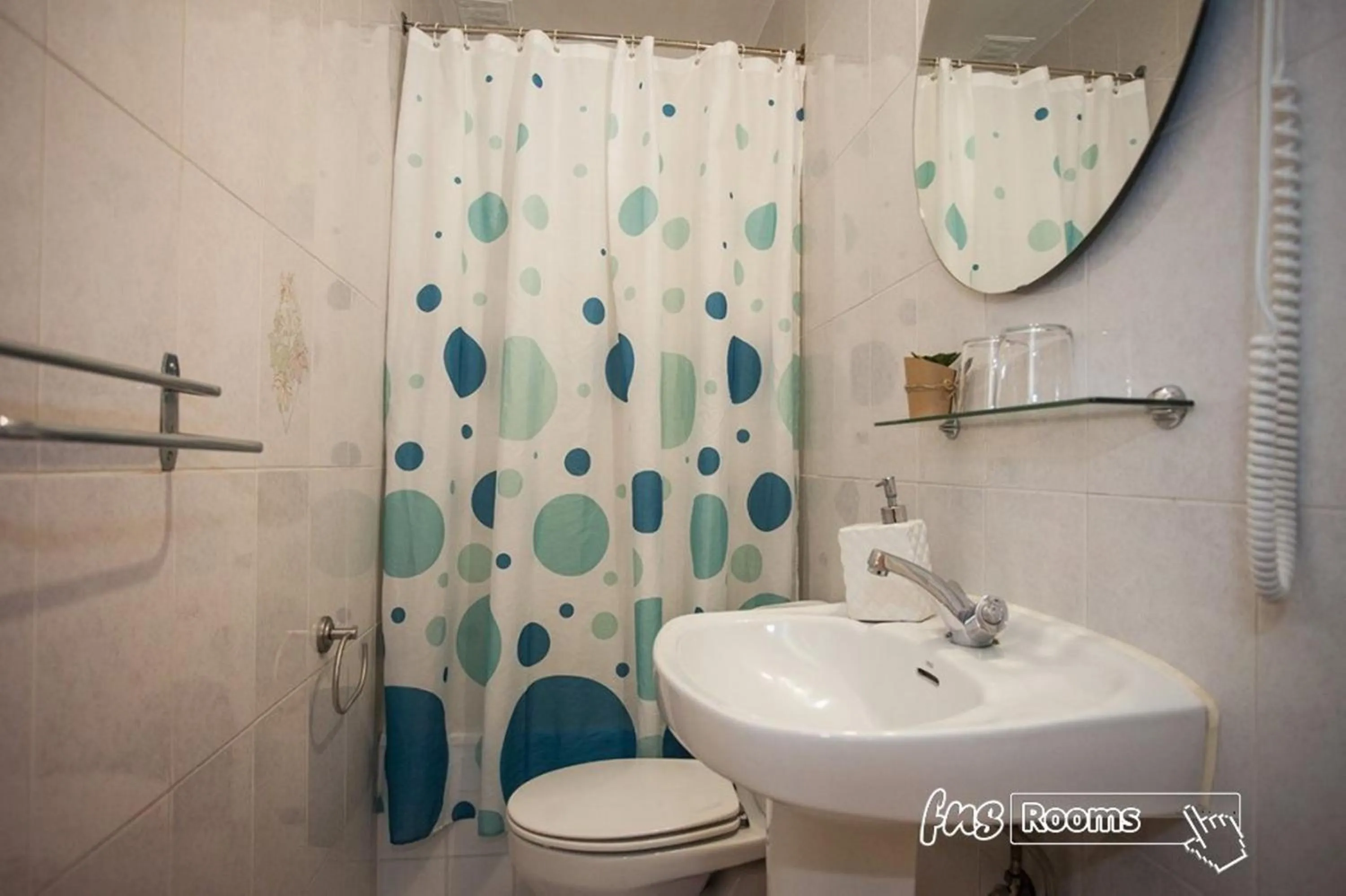 Bathroom in Hostal La Fontana