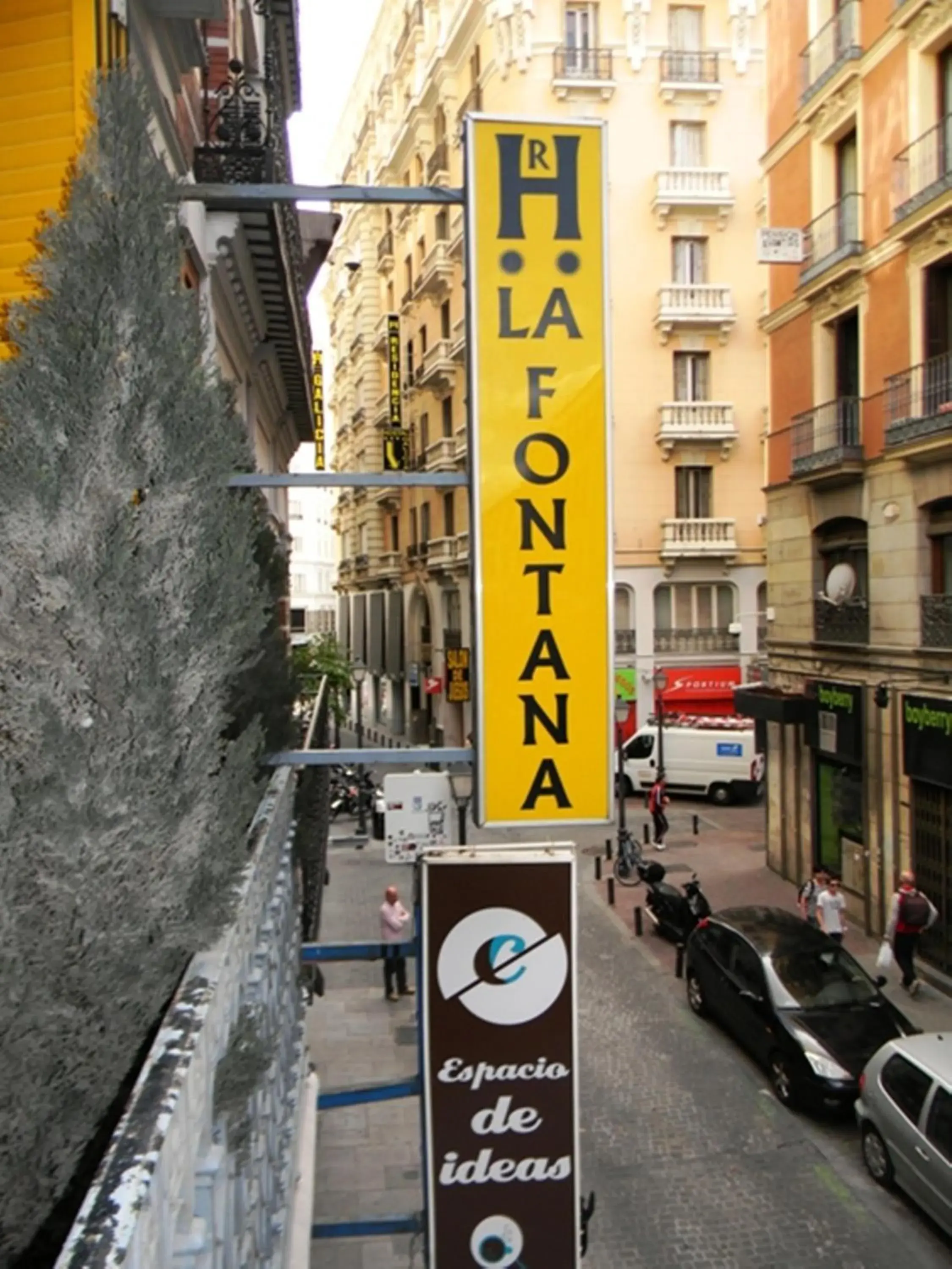 City view in Hostal La Fontana City view in Hostal La Fontana