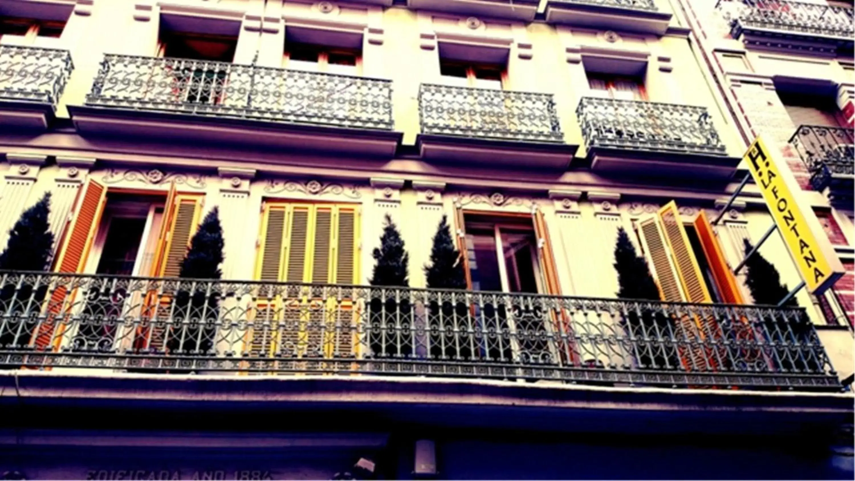 Facade/entrance in Hostal La Fontana Facade/entrance in Hostal La Fontana