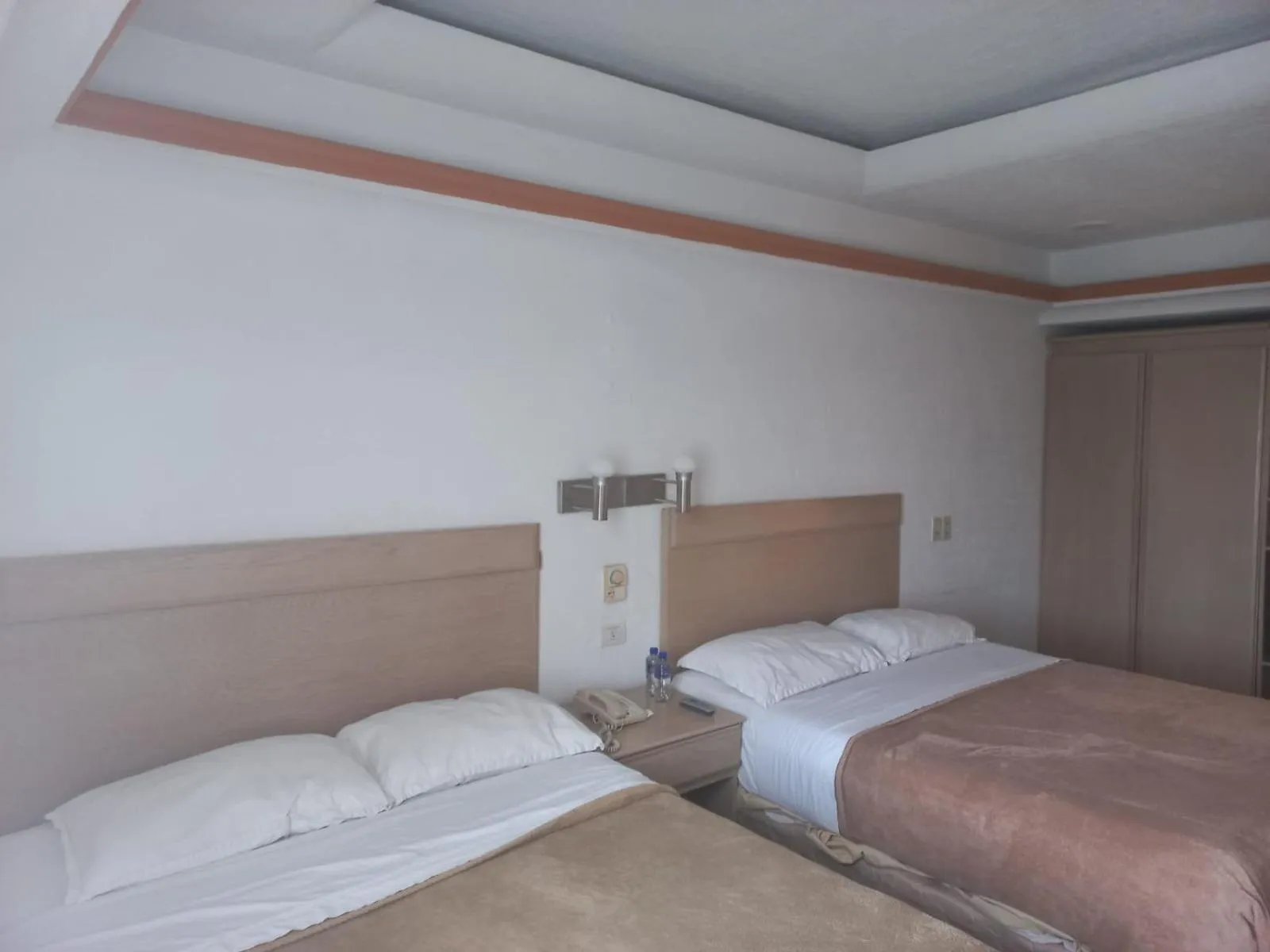 Photo of the whole room, Bed in Hotel Monterrey Macroplaza