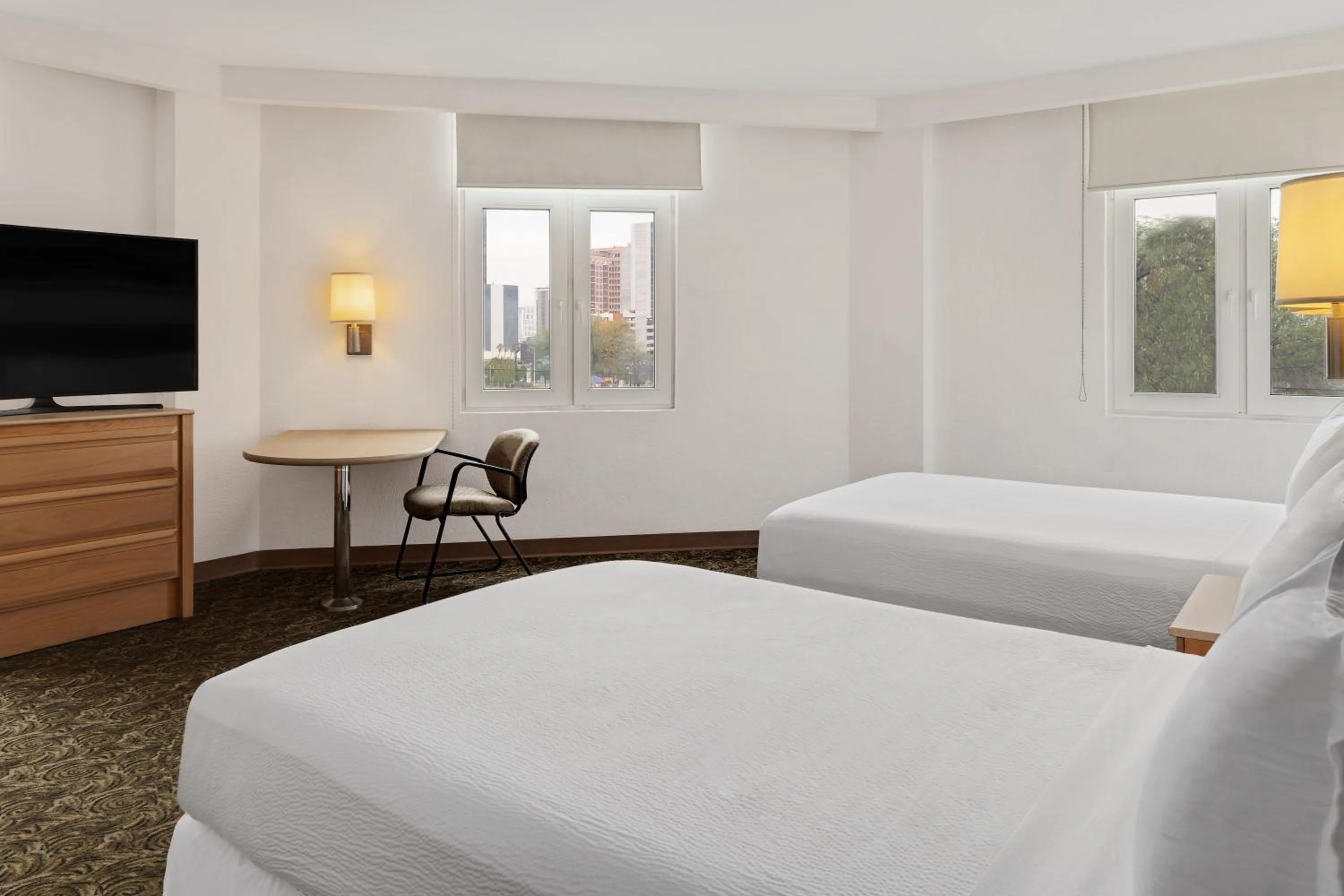 Photo of the whole room, Bed in Hotel Monterrey Macroplaza