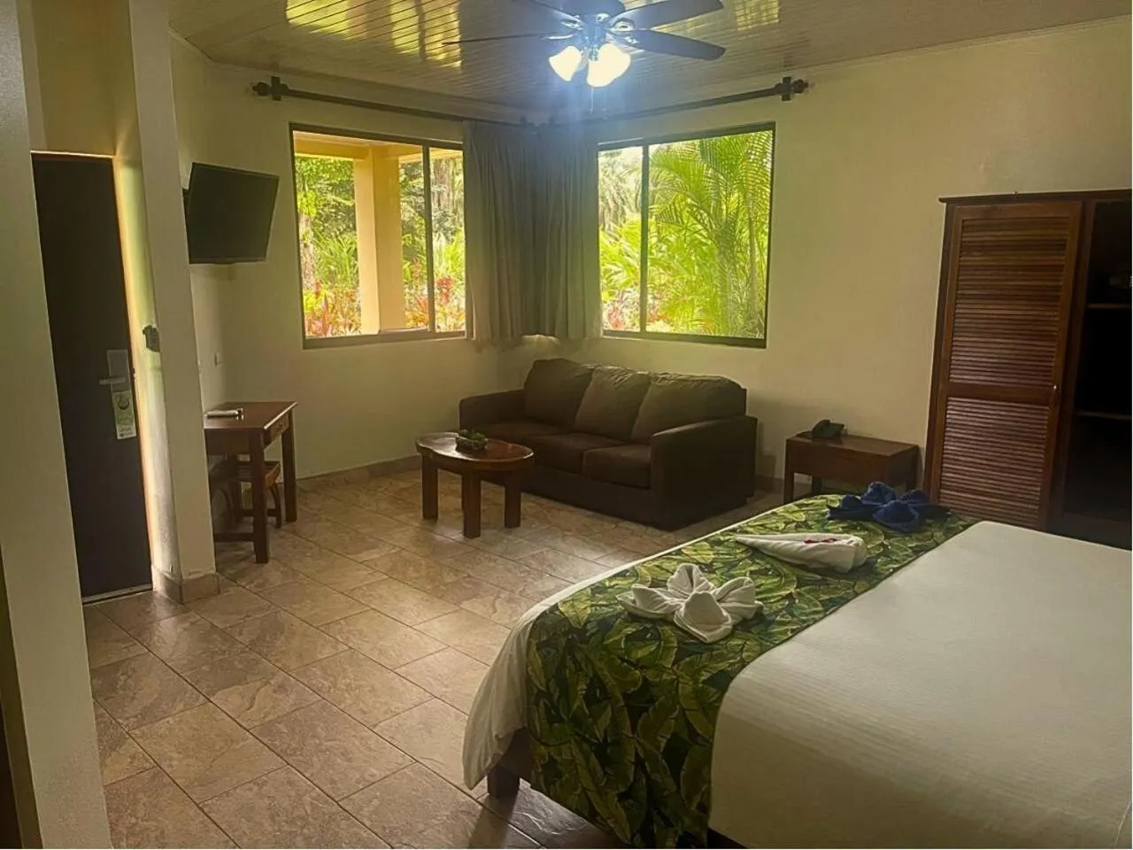 Bed in La Foresta Nature Resort