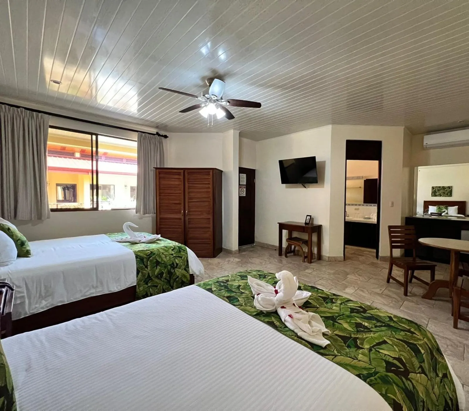 Bed in La Foresta Nature Resort