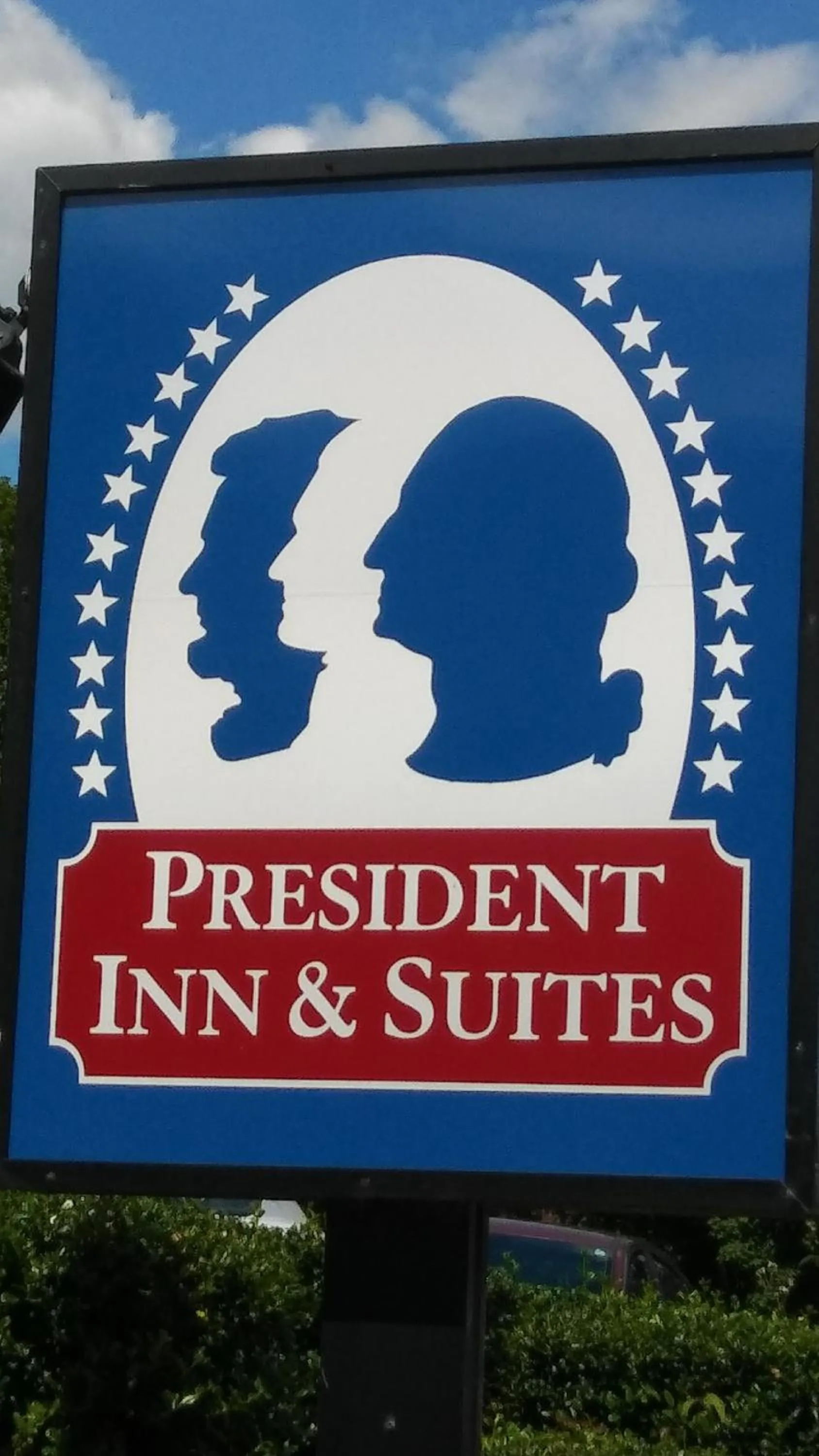 Logo/Certificate/Sign in President Inn & Suites