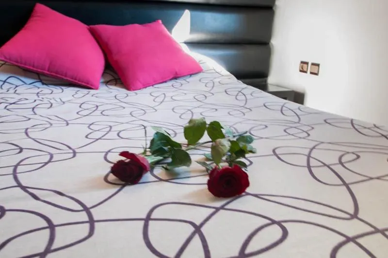 Bed in Hotel De La Paix