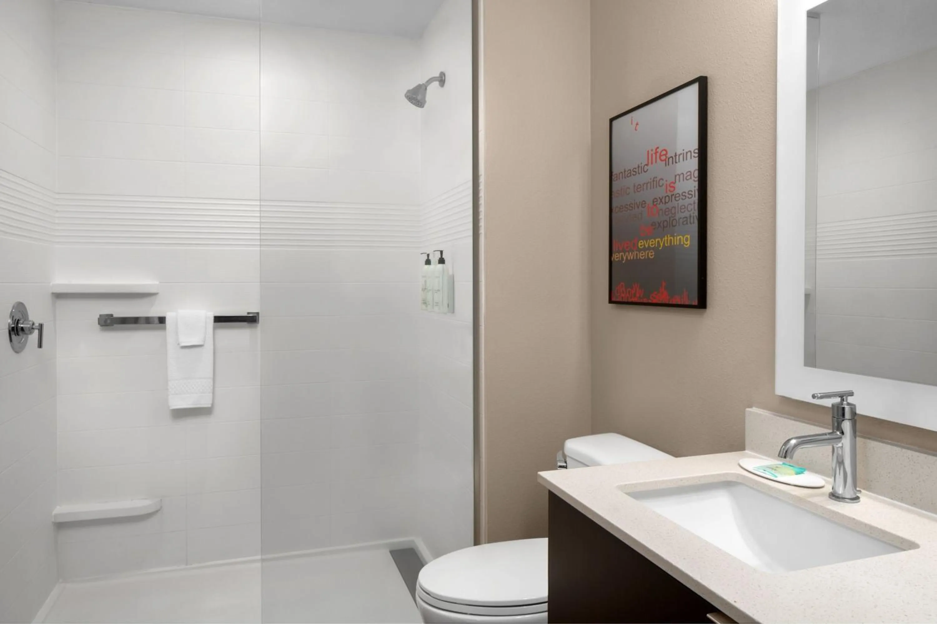 Bathroom in TownePlace Suites by Marriott Kingsville