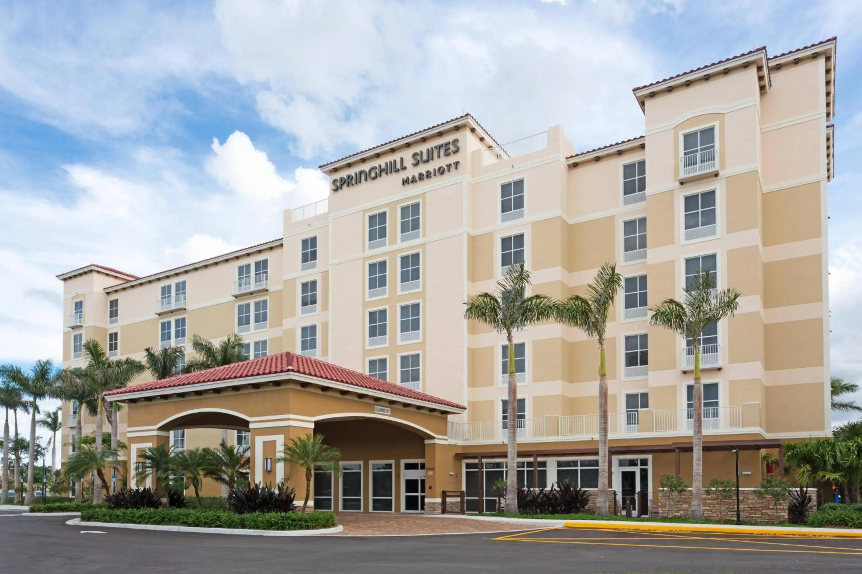 Property building in SpringHill Suites by Marriott Fort Lauderdale Miramar