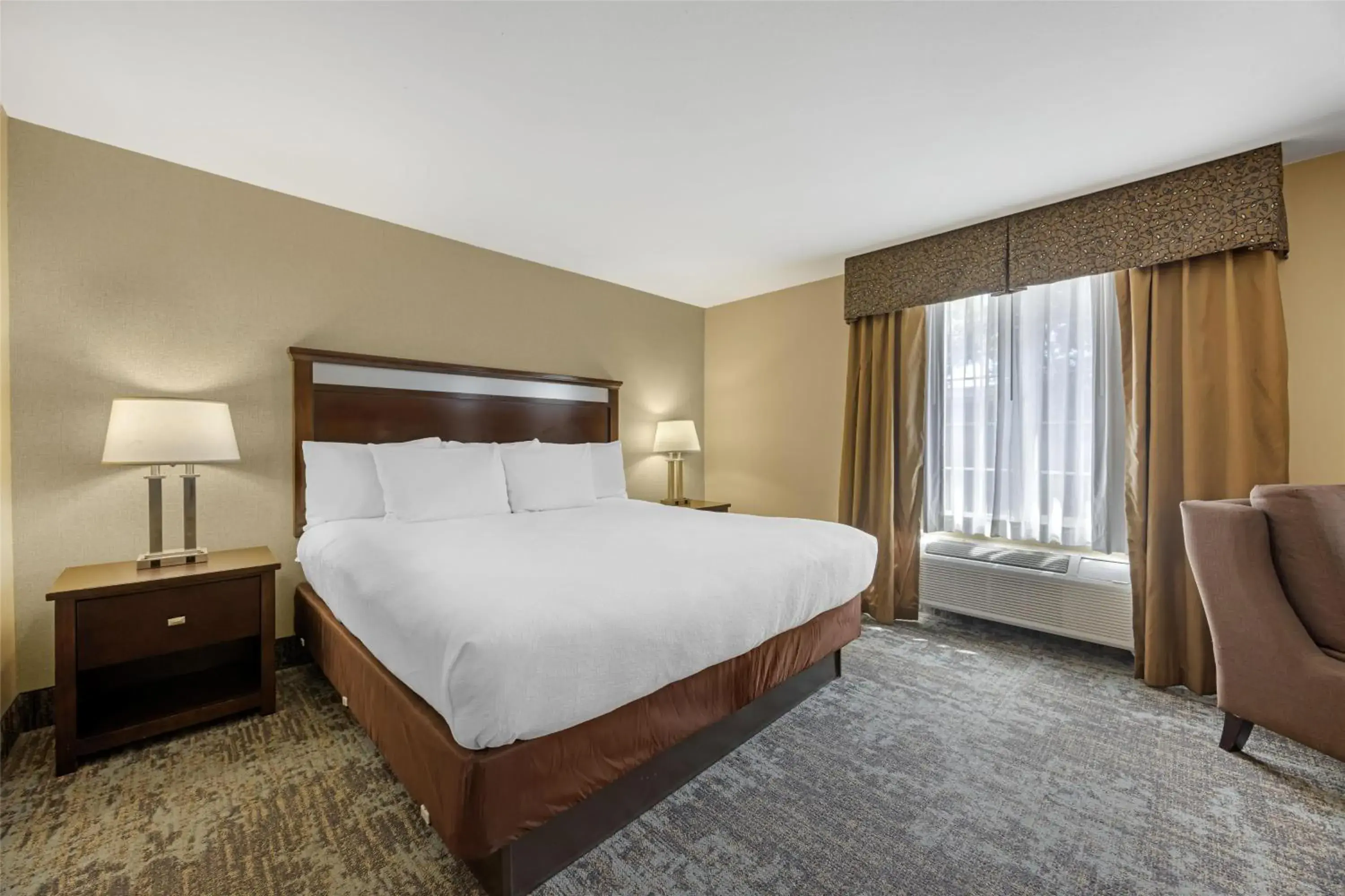 King Room with Sofa Bed - Non-Smoking in Best Western Plus Prairie Inn King Room with Sofa Bed - Non-Smoking in Best Western Plus Prairie Inn