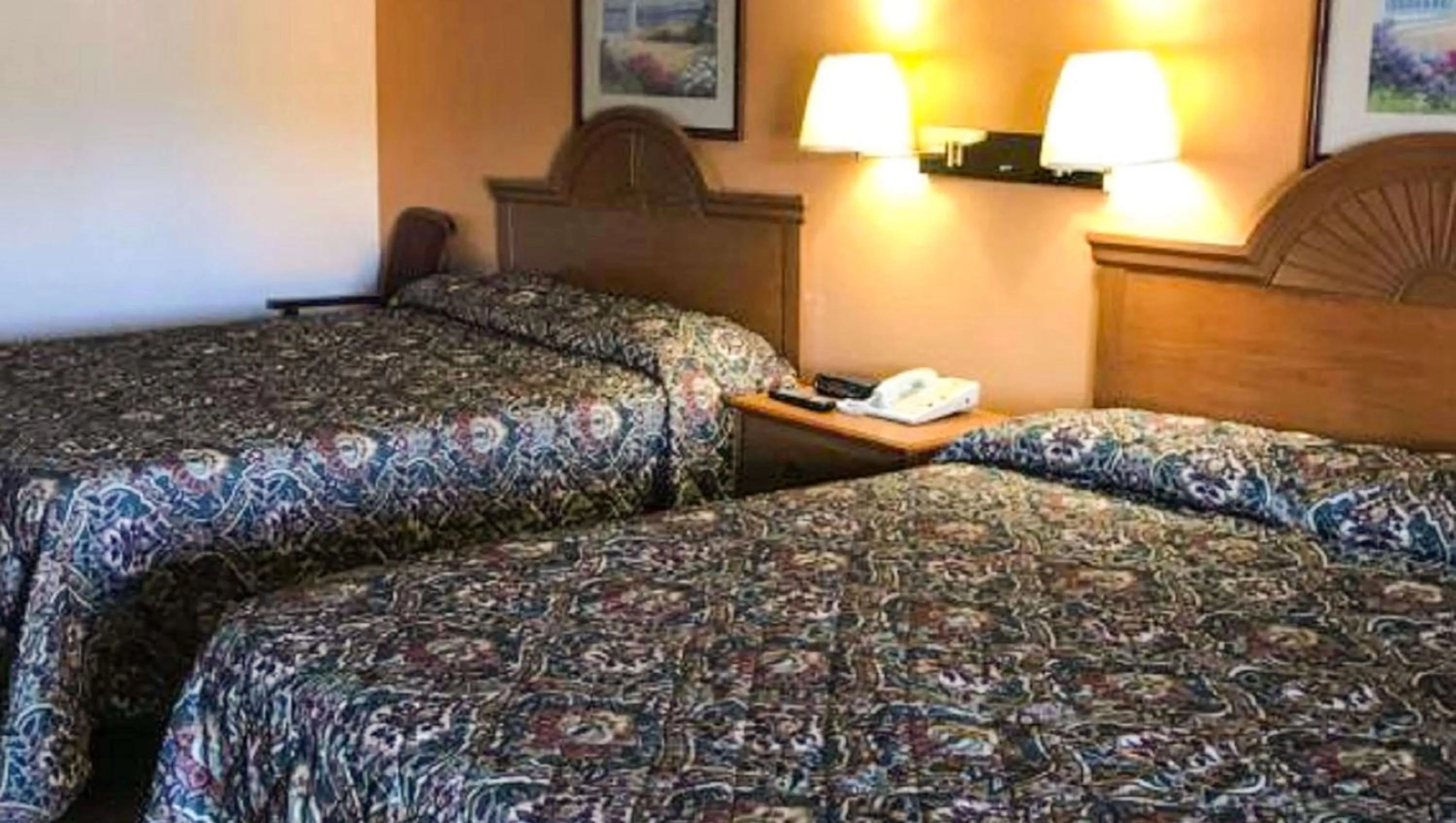 Photo of the whole room in Budget Inn Franklinton