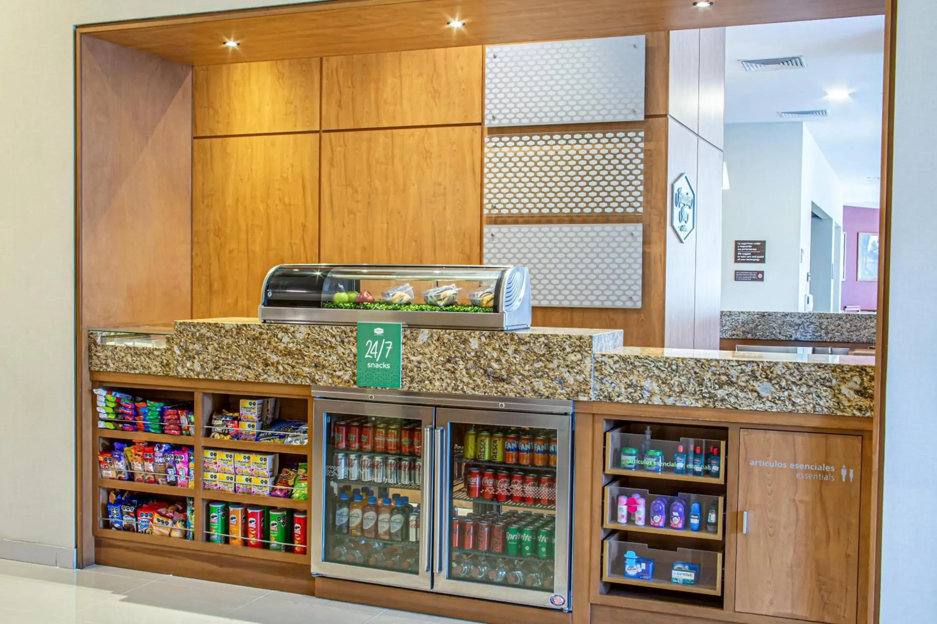 Restaurant/places to eat in Hampton by Hilton Guadalajara Expo Restaurant/places to eat in Hampton by Hilton Guadalajara Expo