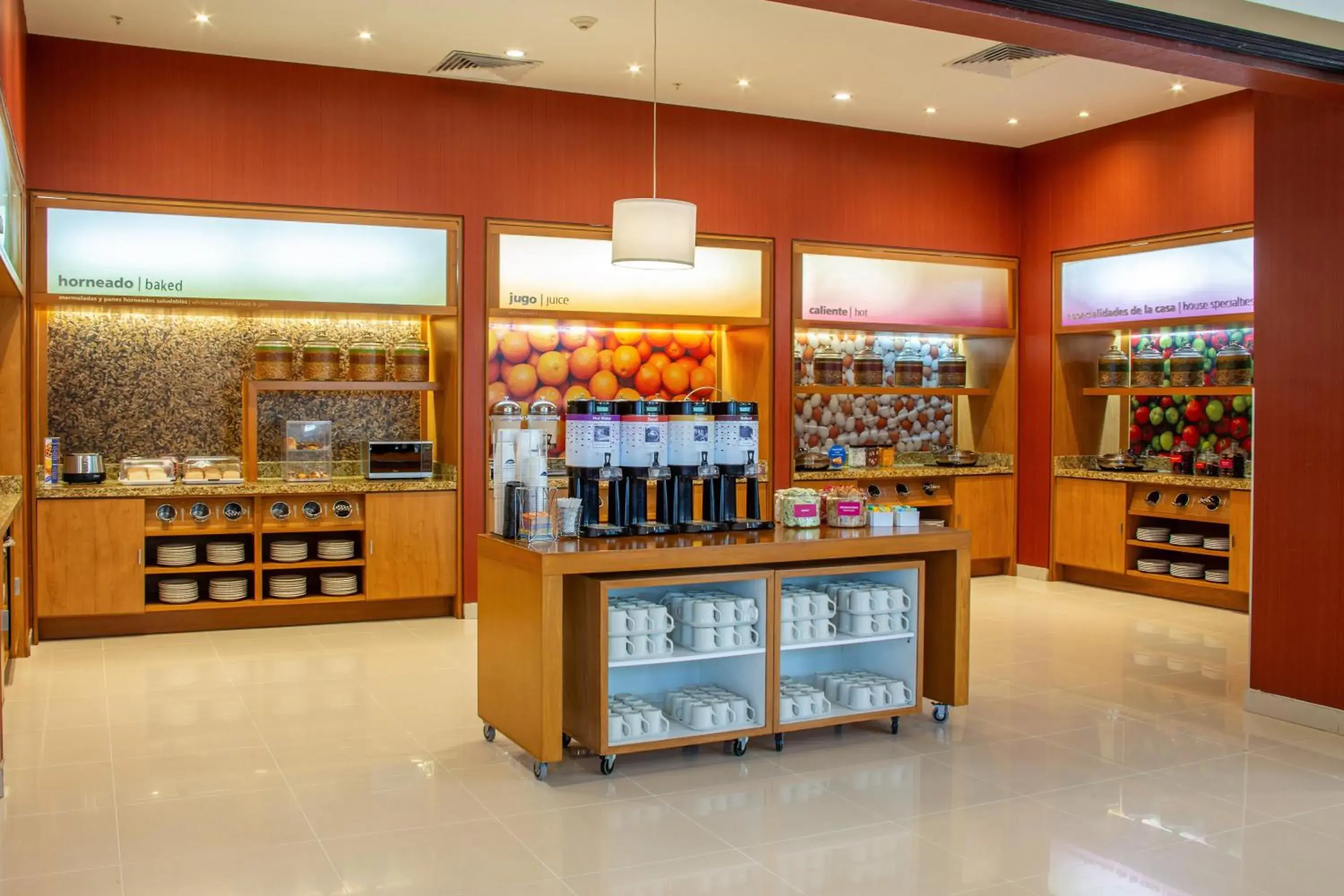 Breakfast in Hampton by Hilton Guadalajara Expo Breakfast in Hampton by Hilton Guadalajara Expo