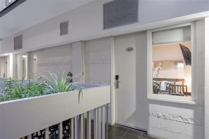 Property building in Great Southern Hotel Melbourne