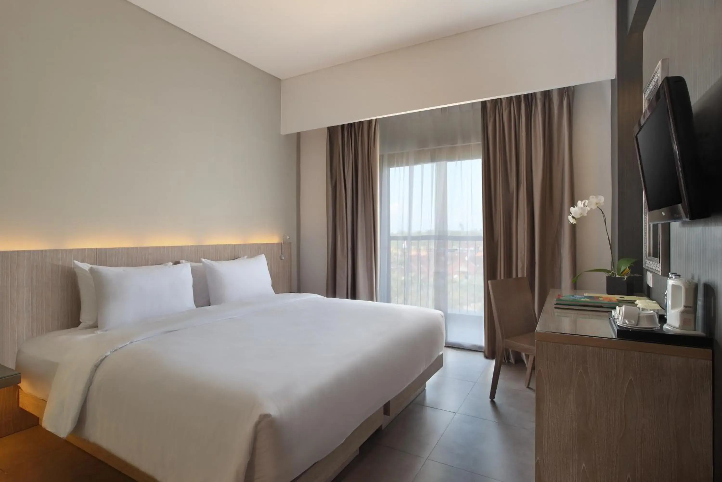 Superior King Room in Hotel Santika Siligita Nusa Dua Superior King Room in Hotel Santika Siligita Nusa Dua