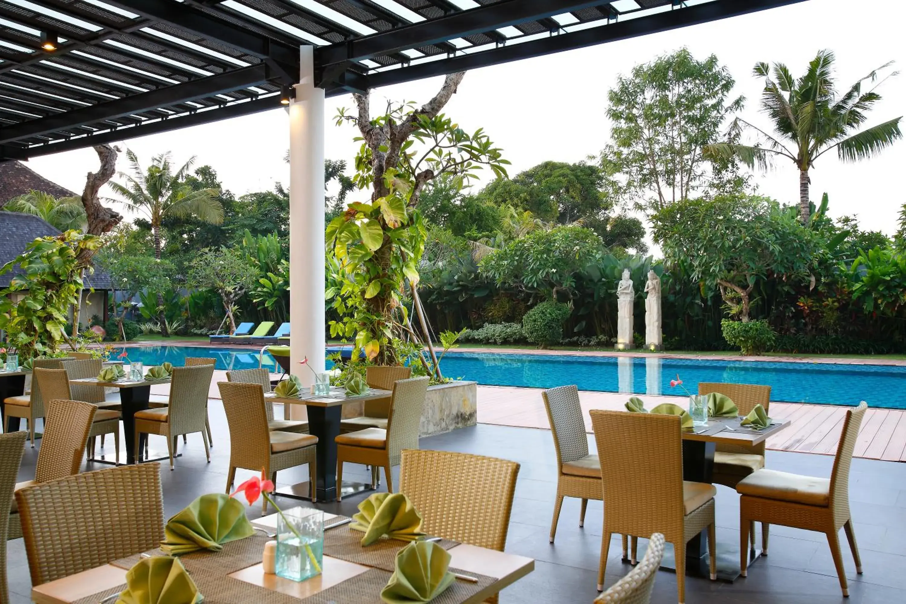 Restaurant/places to eat in Hotel Santika Siligita Nusa Dua Restaurant/places to eat in Hotel Santika Siligita Nusa Dua