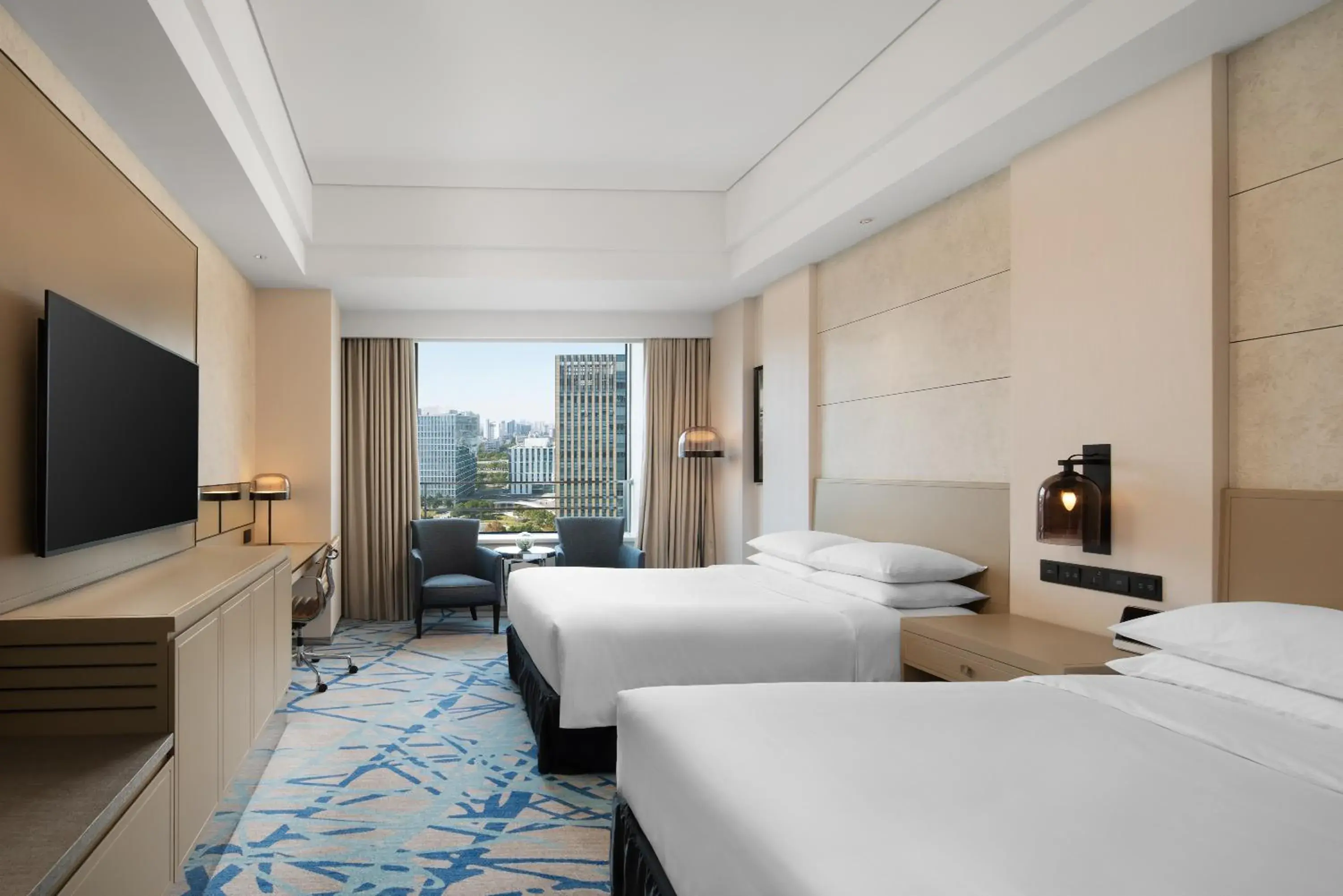 Premier Twin Room in Renaissance Shanghai Caohejing Hotel Premier Twin Room in Renaissance Shanghai Caohejing Hotel