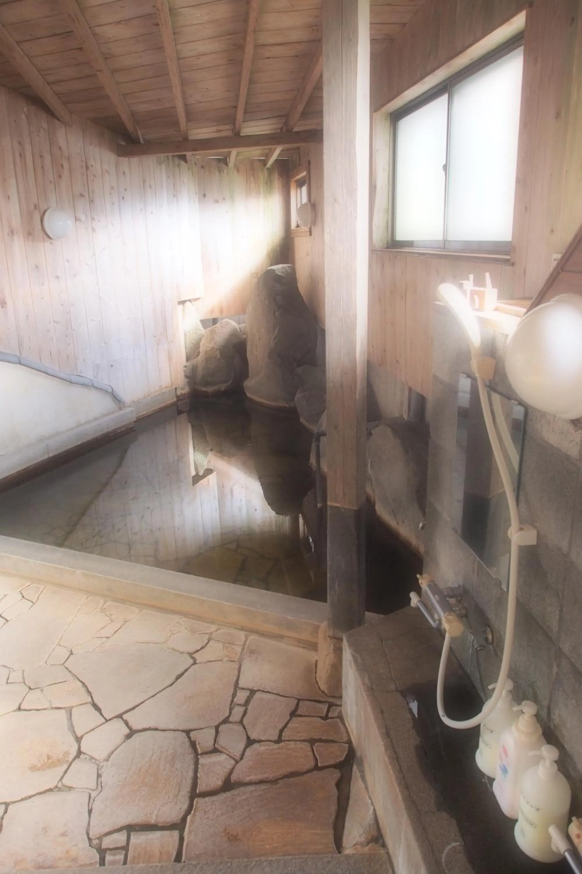 Hot Spring Bath in Yufuin Country Road Youth Hostel