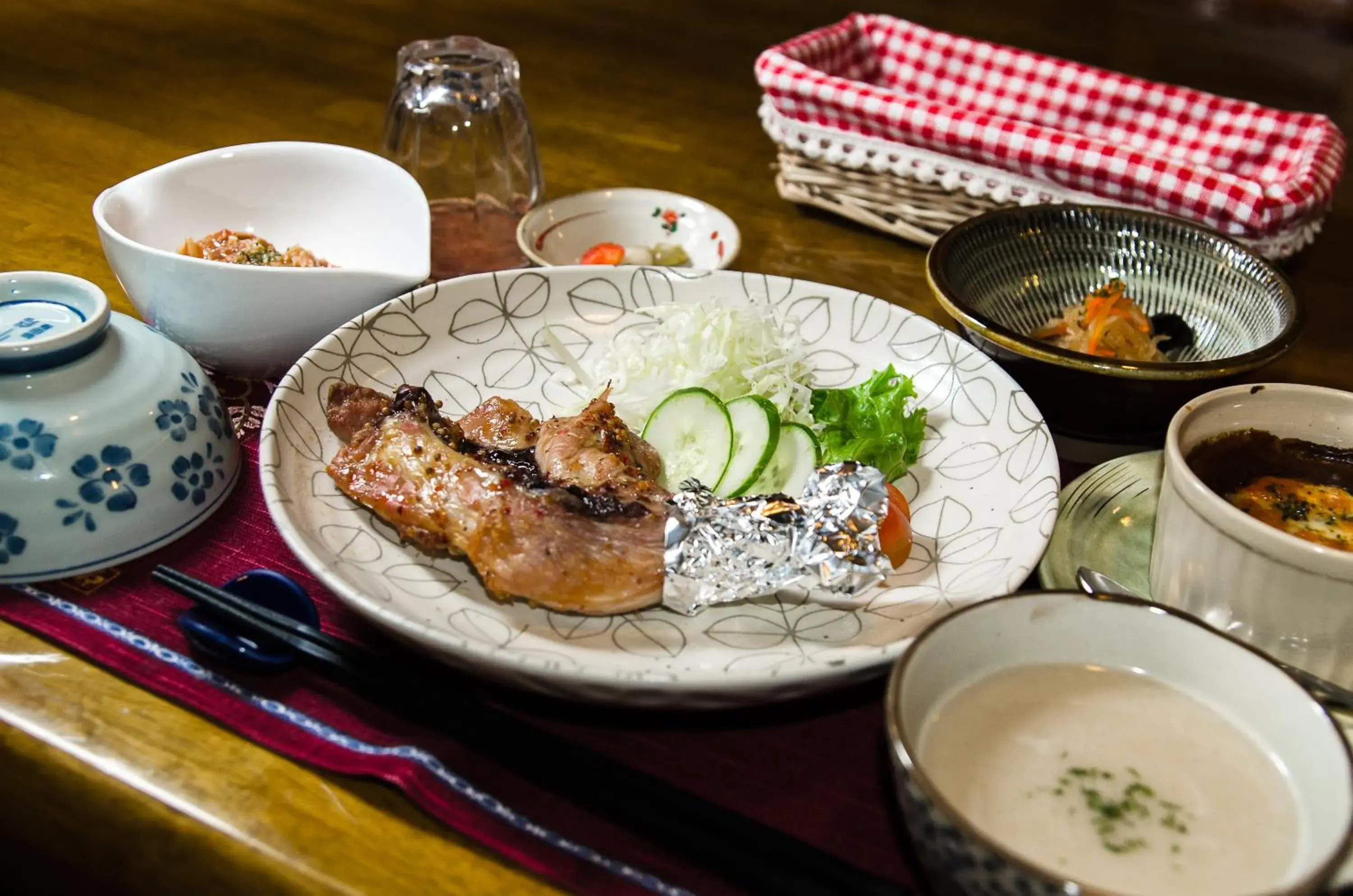 Food in Yufuin Country Road Youth Hostel Food in Yufuin Country Road Youth Hostel